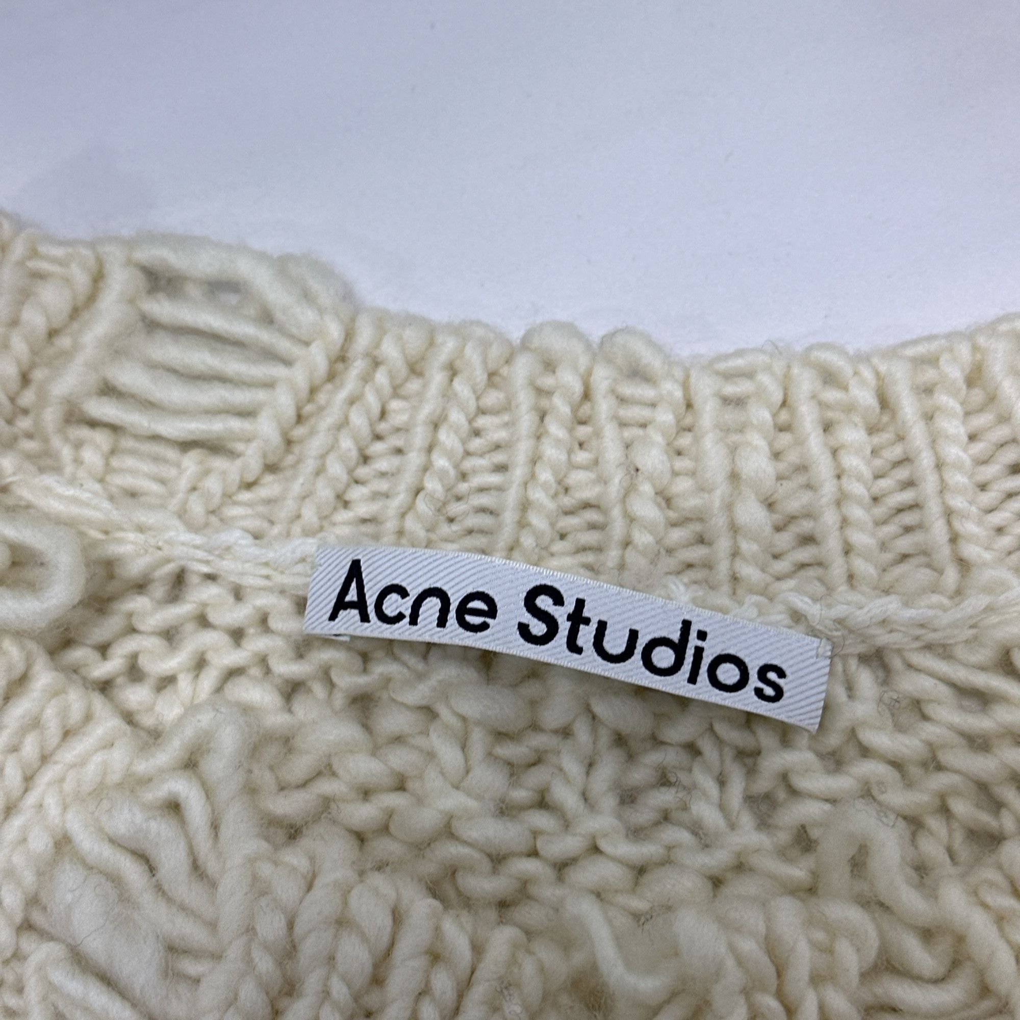 Acne Studios Acne Studios Distressed Squirrel Intarsia Sweater L Size L / US 10 / IT 46 - 6 Thumbnail