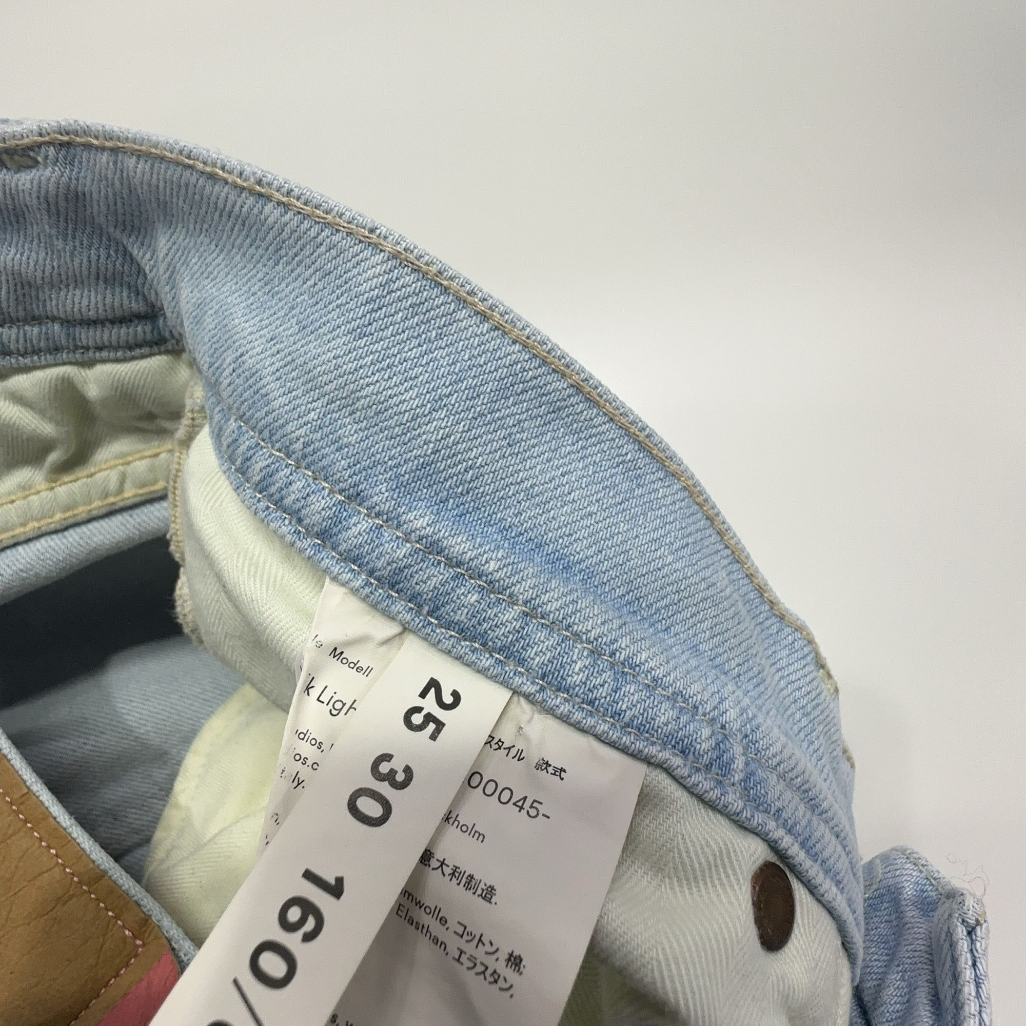Acne Studios Acne Studios Melk Ripped Light Wash Jeans 25 Size 25" / US 0 / IT 36 - 4 Thumbnail