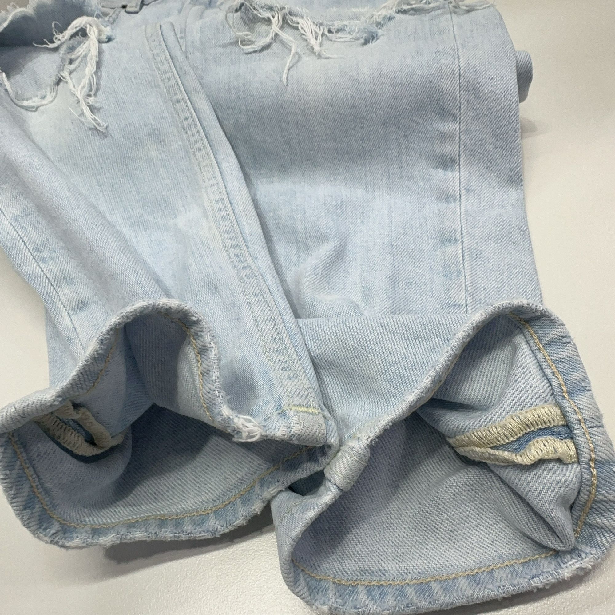 Acne Studios Acne Studios Melk Ripped Light Wash Jeans 25 Size 25" / US 0 / IT 36 - 10 Thumbnail