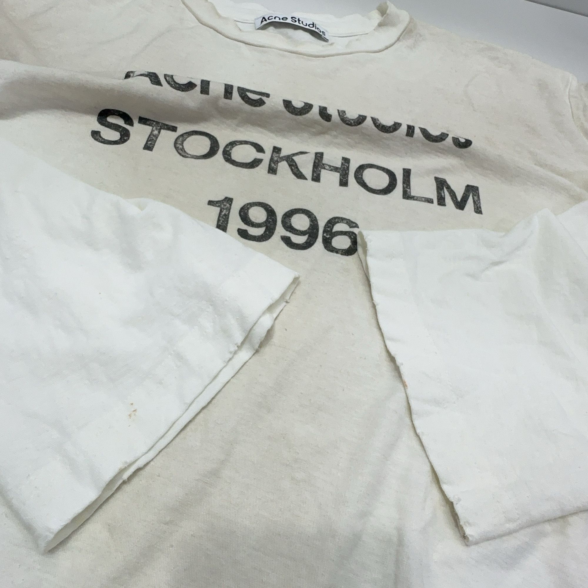 Acne Studios Acne Studios Stockholm 1996 Long Sleeve T-Shirt S Size US S / EU 44-46 / 1 - 12 Thumbnail