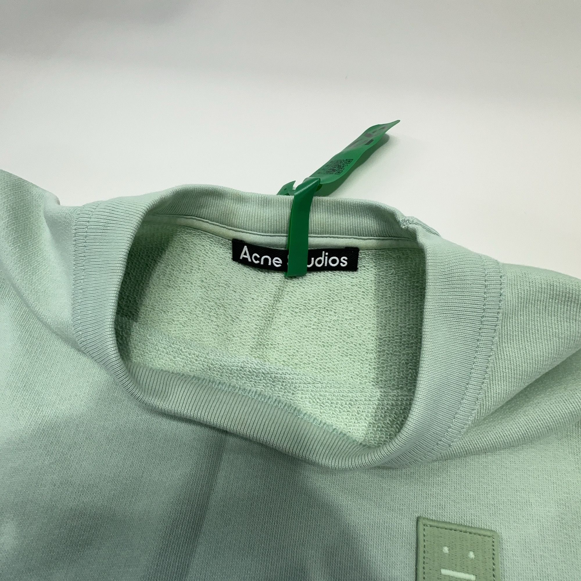 Acne Studios Acne Studios Face Patch Mint Sweatshirt XXS Size XXS / US 00 / IT 34 - 6 Thumbnail