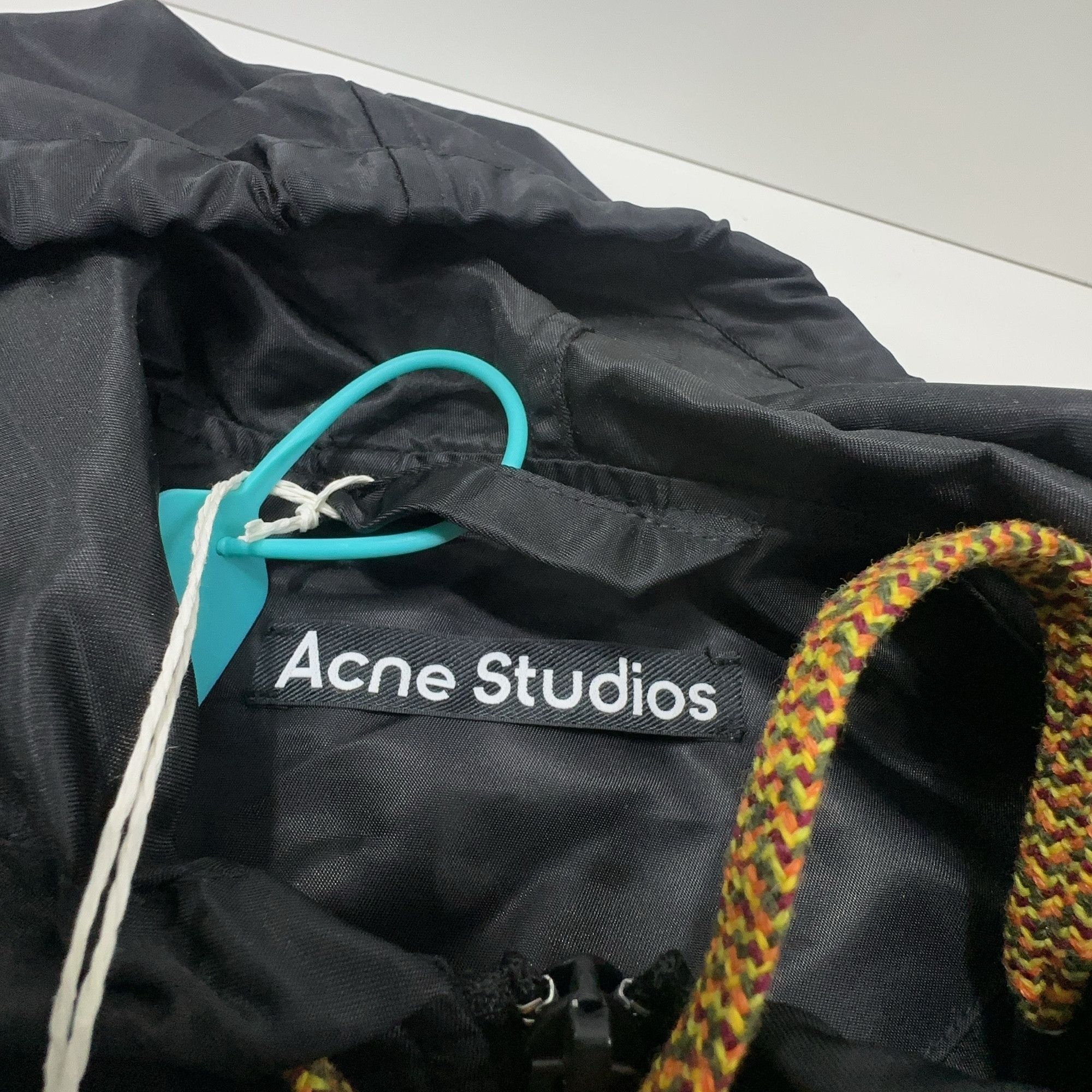 Acne Studios Acne Studios Rainbow Face Logo Hooded Jacket XS Size US XS / EU 42 / 0 - 4 Thumbnail