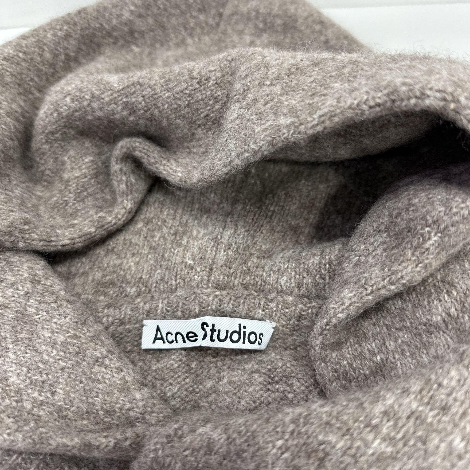 Acne Studios Acne Studios Layered Hem Knit Hoodie XS Size XS / US 0-2 / IT 36-38 - 4 Thumbnail