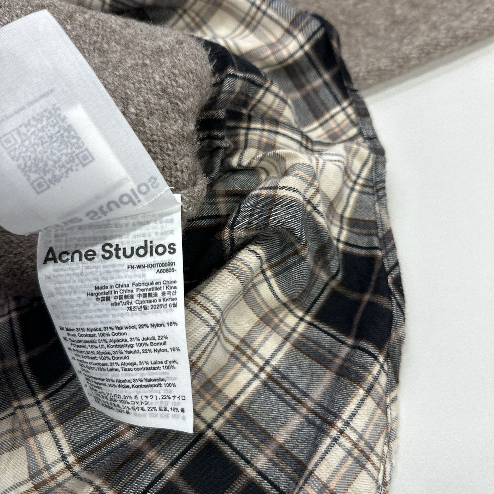 Acne Studios Acne Studios Layered Hem Knit Hoodie XS Size XS / US 0-2 / IT 36-38 - 6 Thumbnail
