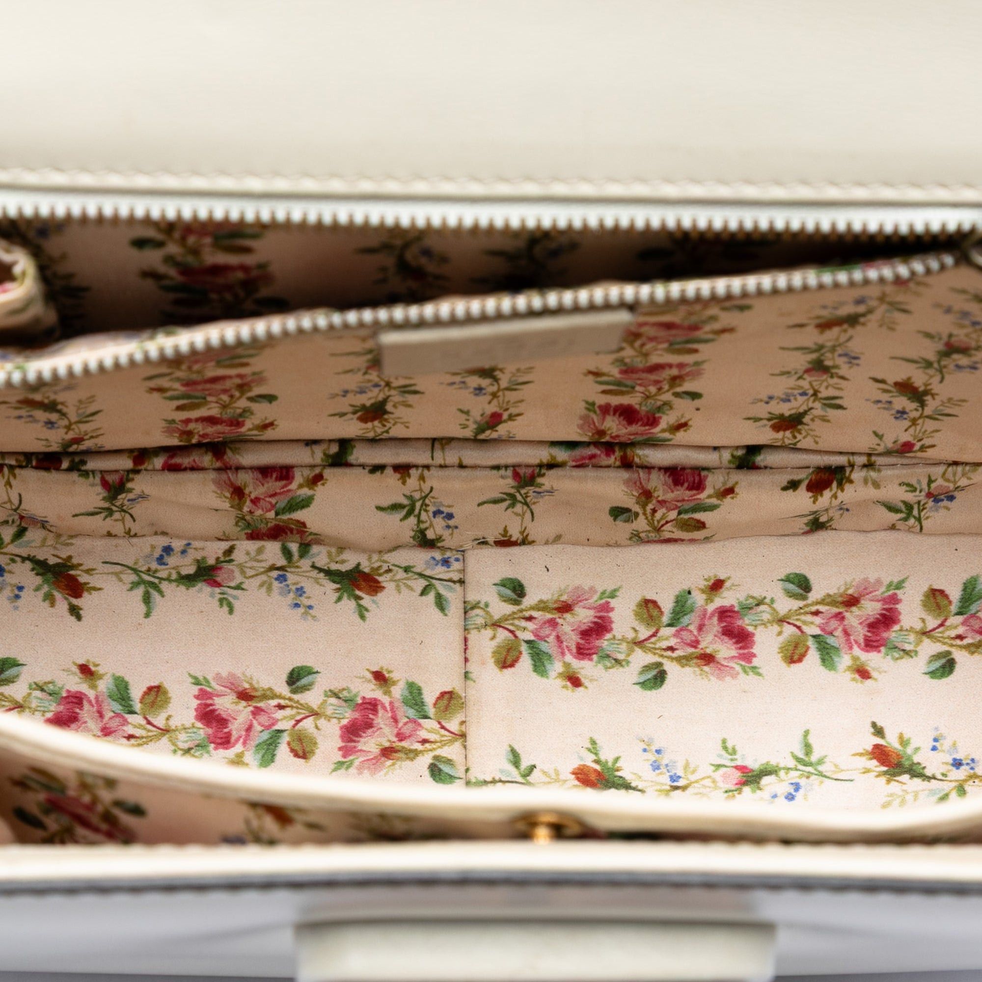 Gucci Calfskin Frame Print Bamboo Top Handle Bag Size ONE SIZE - 4 Thumbnail