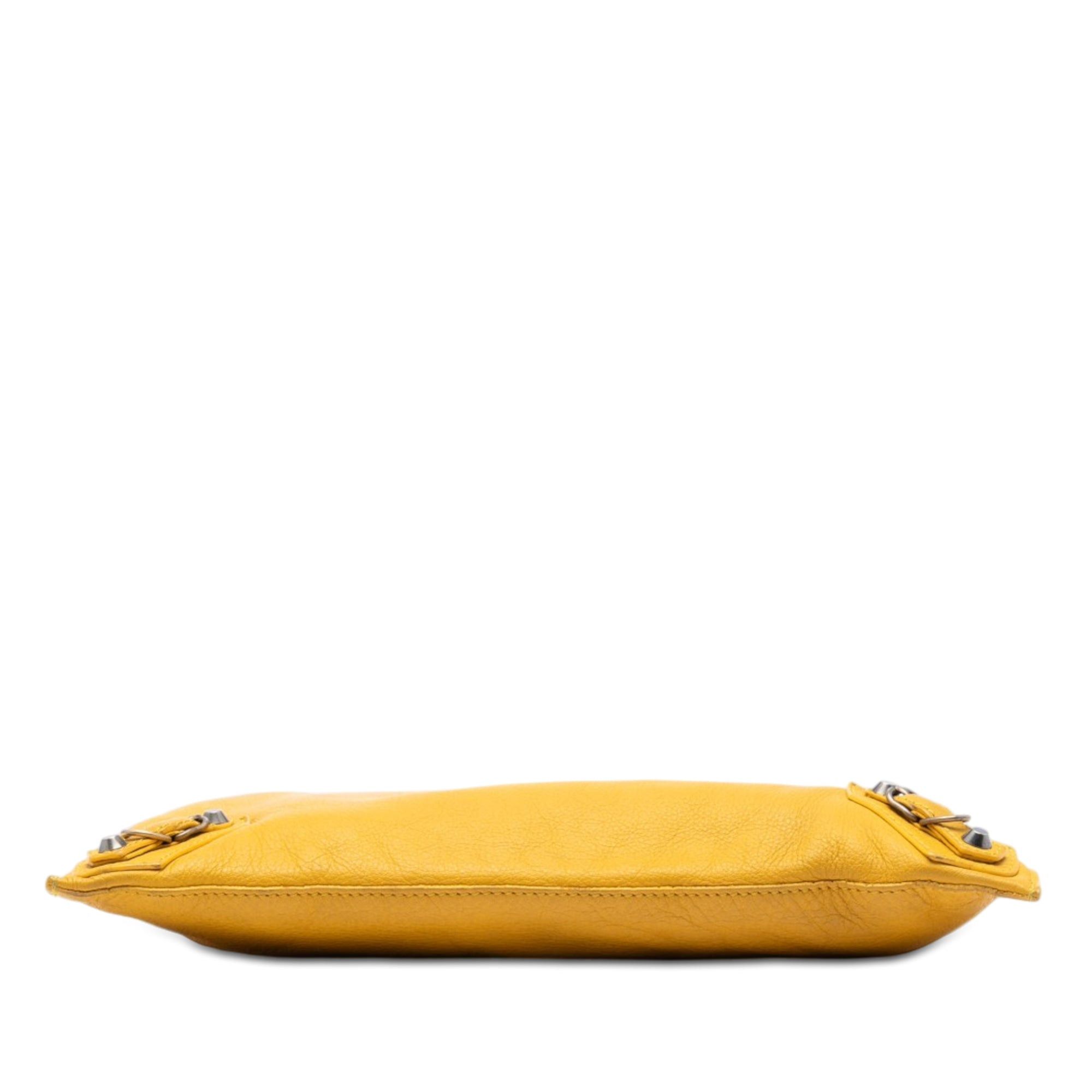 Balenciaga Leather Papier Wristlet Clutch Size ONE SIZE - 3 Thumbnail