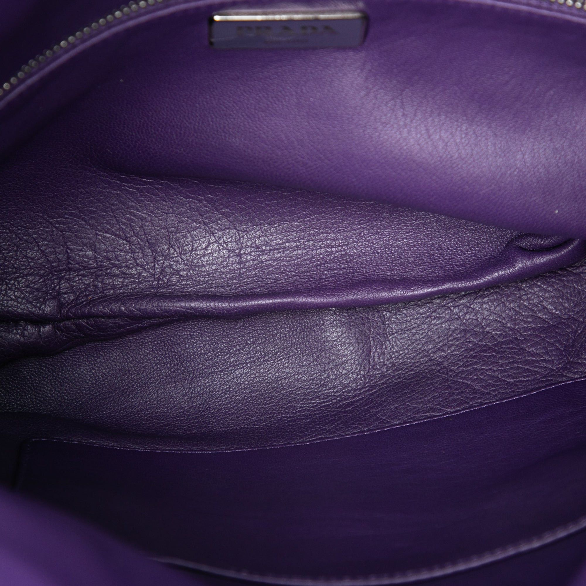 Prada Soft Calf Fold Over Shoulder Bag Size ONE SIZE - 4 Thumbnail
