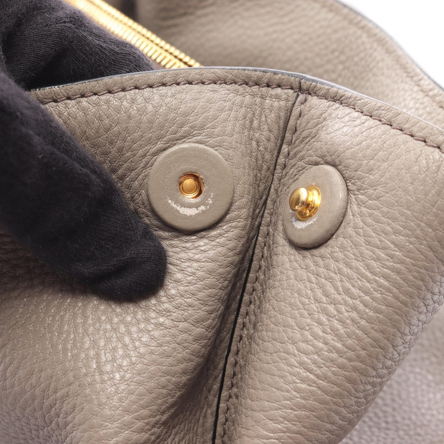Prada Prada Prada Vitello Daino Handbag Leather Handbag DUTY FREE for USA Size ONE SIZE - 8 Thumbnail