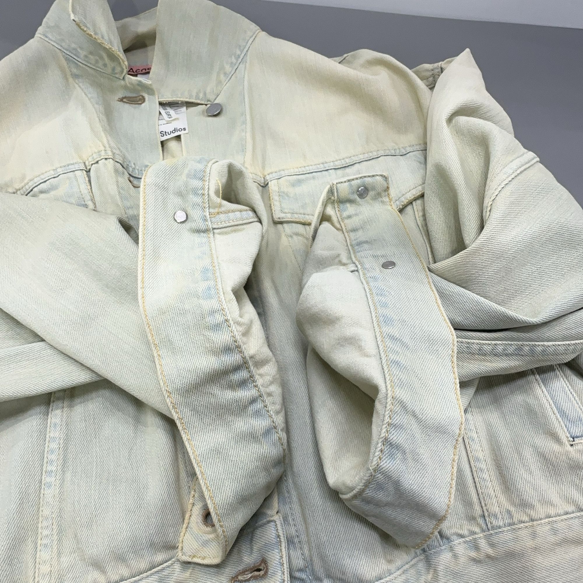 Acne Studios Acne Studios Washed Denim Jacket EU 34 Size XS / US 0-2 / IT 36-38 - 7 Thumbnail