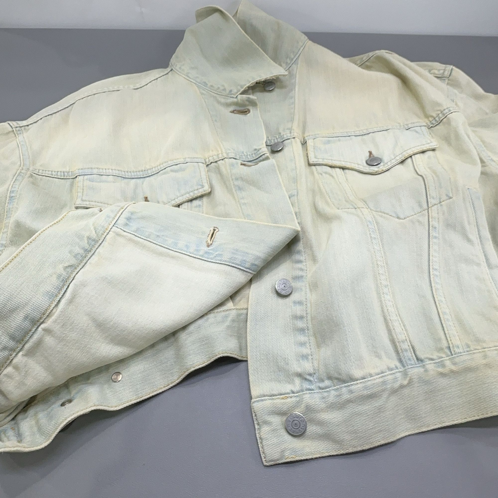 Acne Studios Acne Studios Washed Denim Jacket EU 34 Size XS / US 0-2 / IT 36-38 - 9 Thumbnail