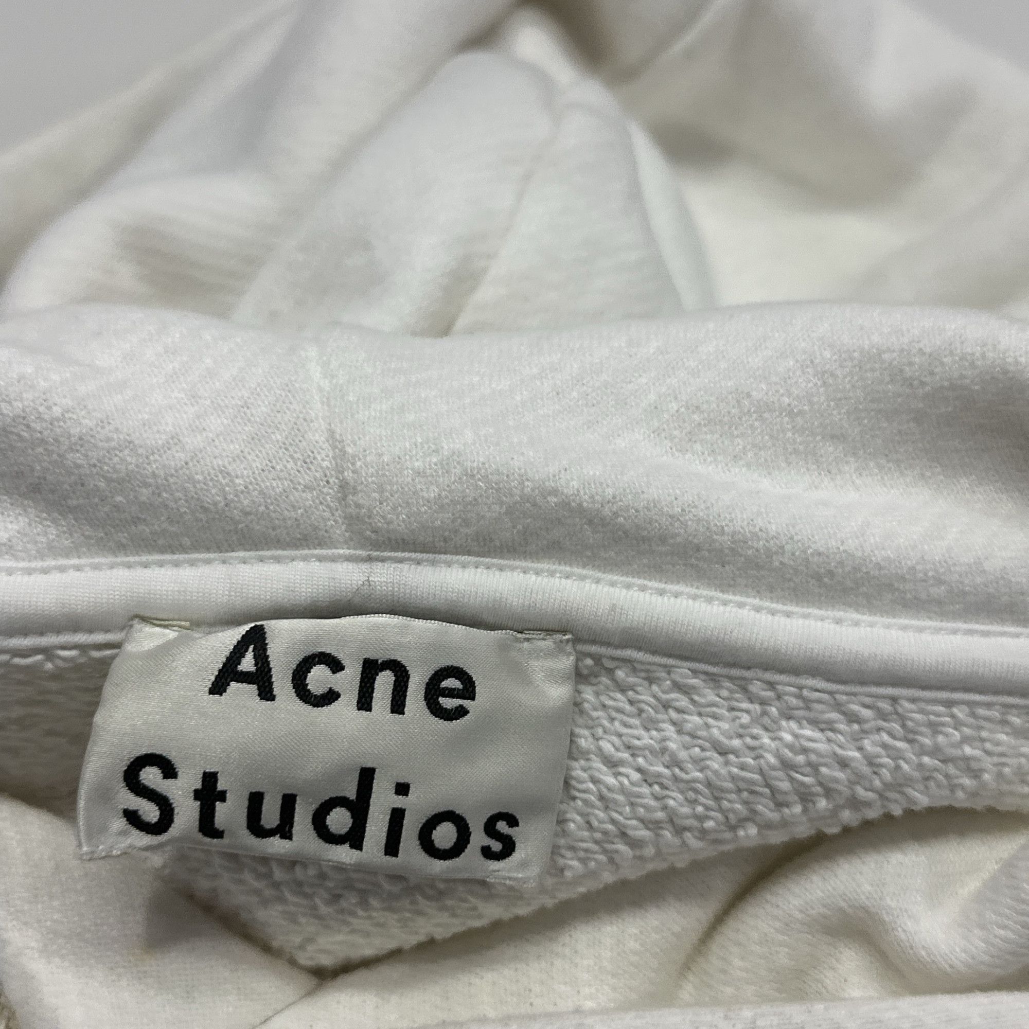 Acne Studios Acne Studios Reverse Logo Hoodie M Size US M / EU 48-50 / 2 - 5 Thumbnail