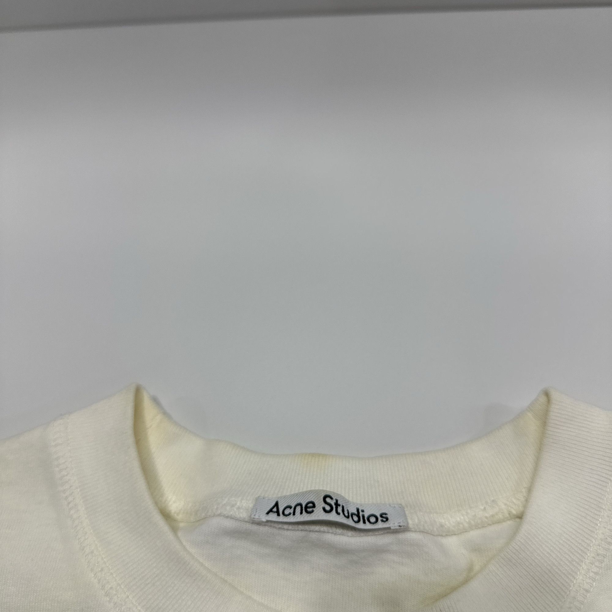 Acne Studios Acne Studios Logo Print T-Shirt XS Size XS / US 0-2 / IT 36-38 - 4 Thumbnail