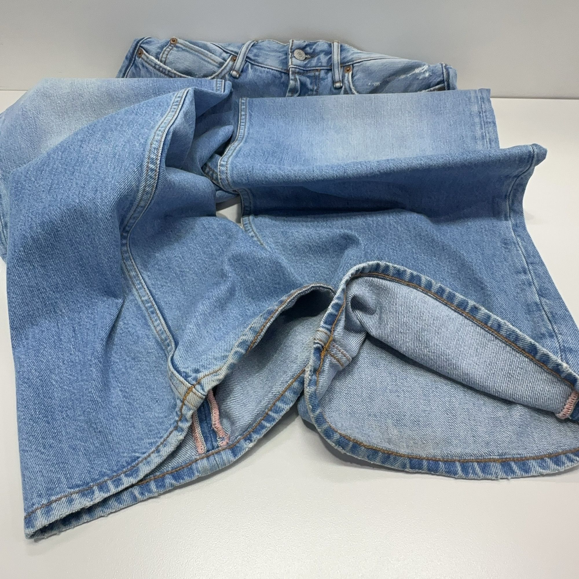 Acne Studios Acne Studios 1981 Distressed Jeans US 32 Size US 32 / EU 48 - 9 Thumbnail