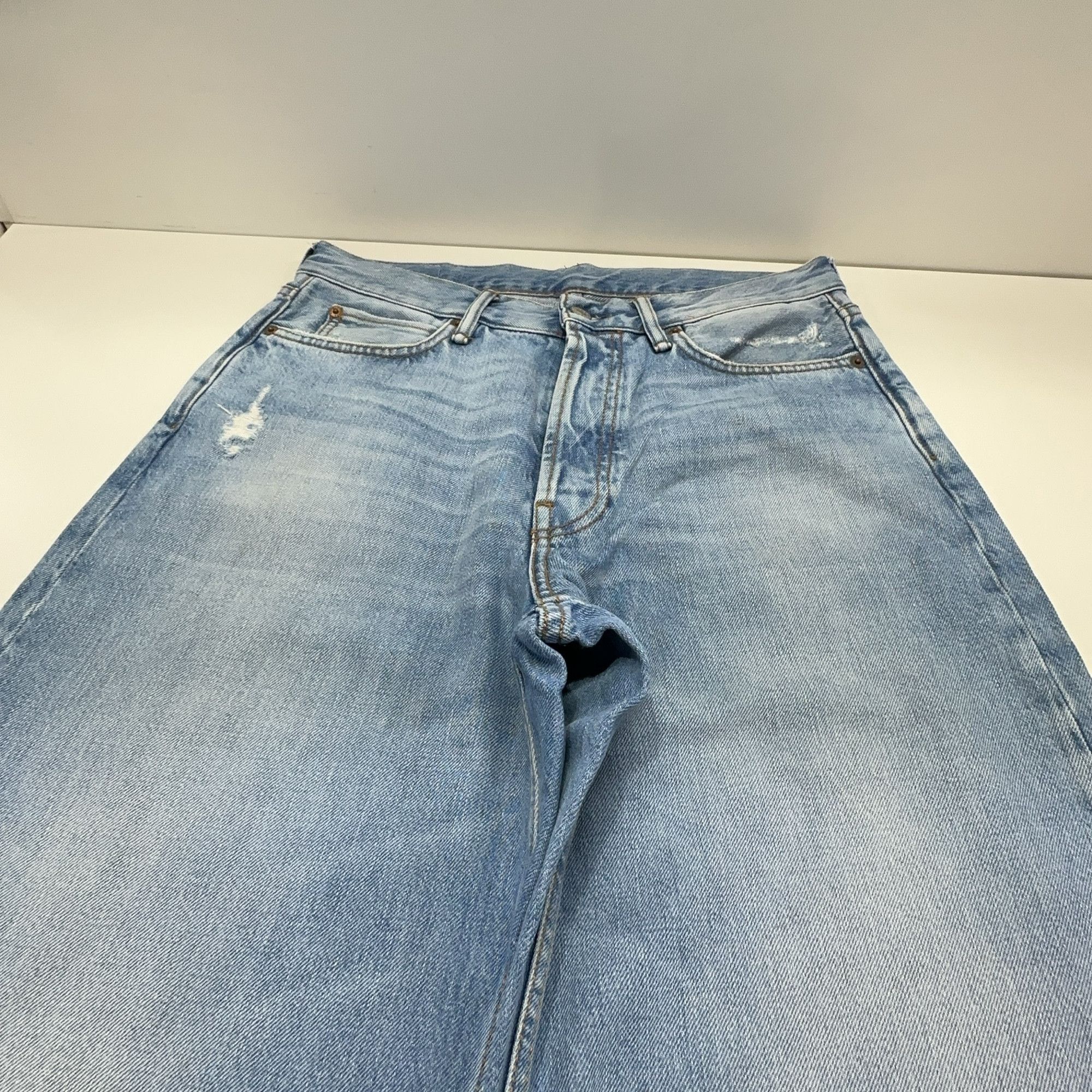 Acne Studios Acne Studios 1981 Distressed Jeans US 32 Size US 32 / EU 48 - 7 Thumbnail