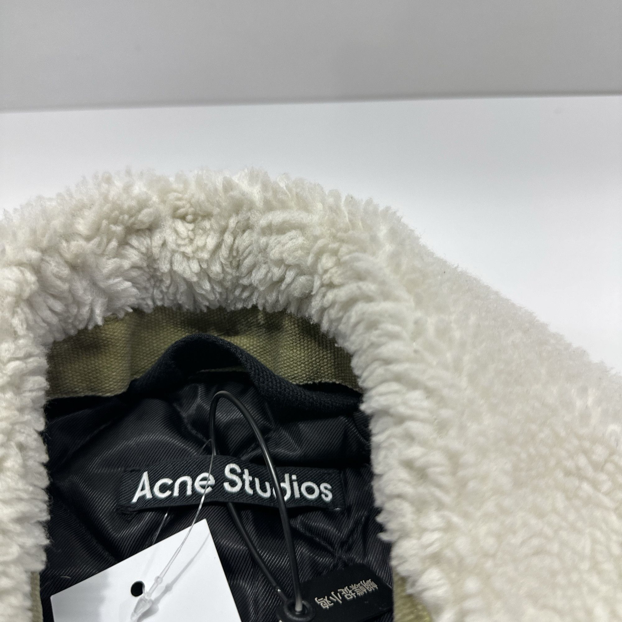 Acne Studios Acne Studios SS23 Face Patch Borg Collar Jacket XS Size XS / US 0-2 / IT 36-38 - 4 Thumbnail