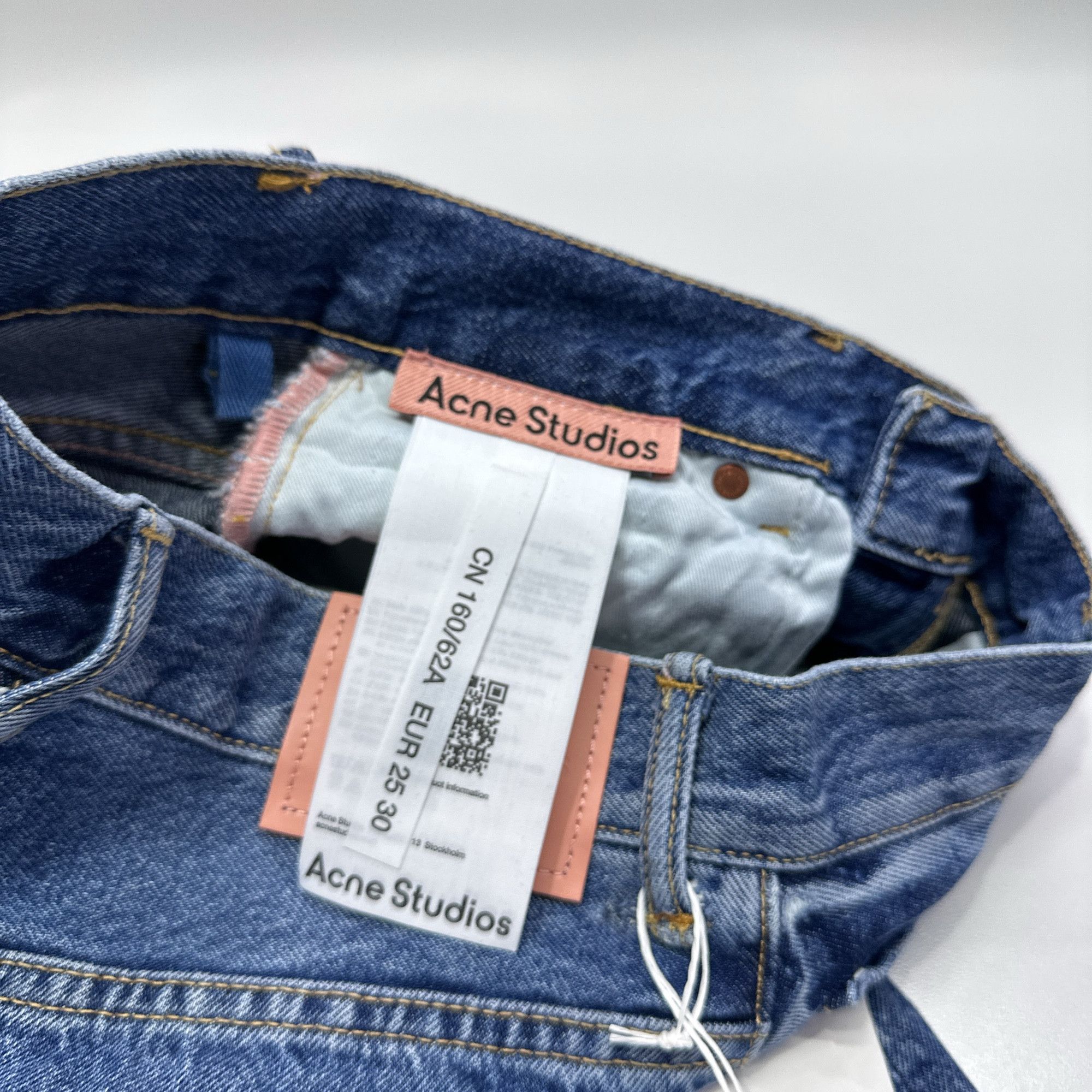 Acne Studios Acne Studios 2022 Vintage Blue Wide Leg Jeans 25 Size 25" / US 0 / IT 36 - 5 Thumbnail