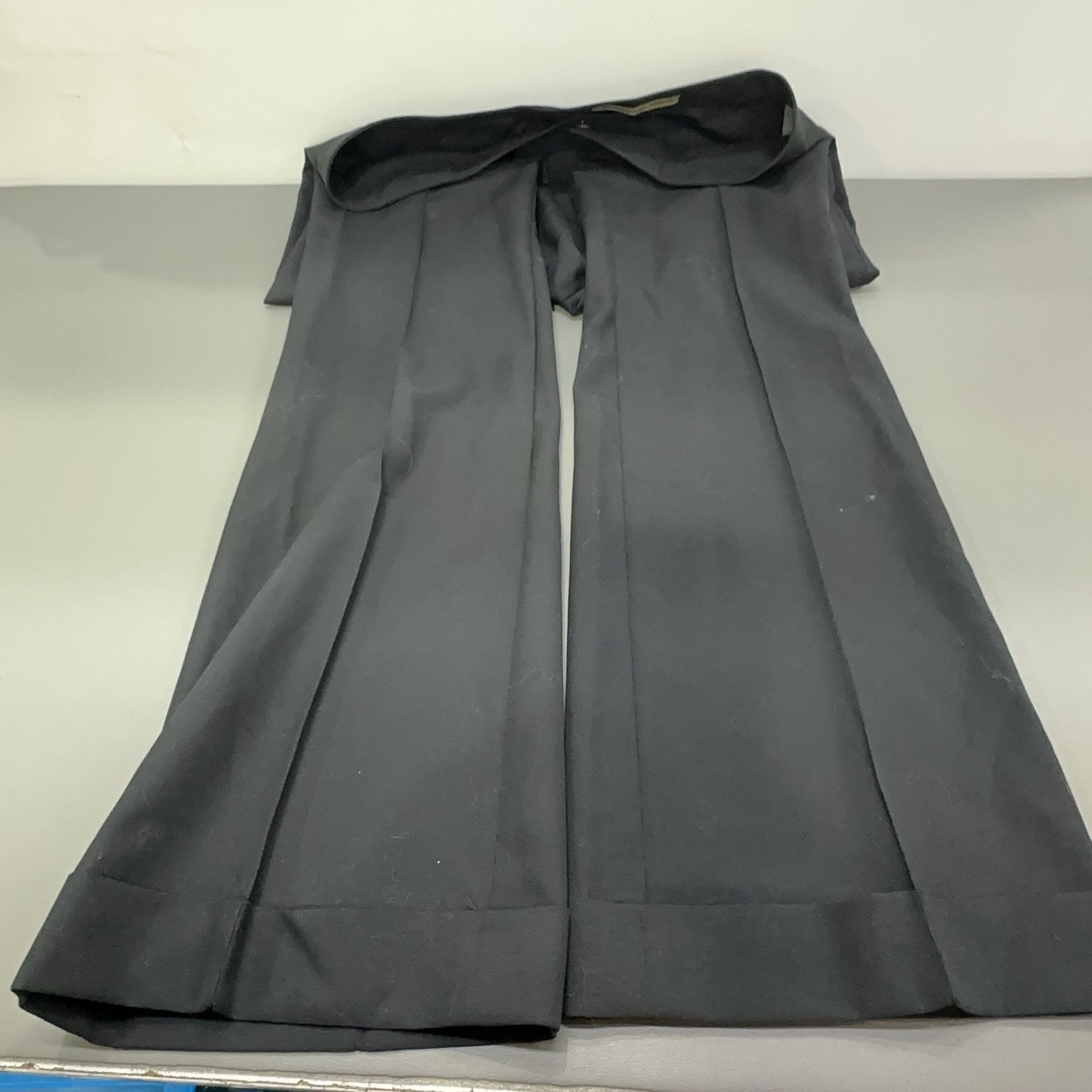 Balenciaga Balenciaga Wool Pants 40 Size 28" / US 6 / IT 42 - 8 Thumbnail