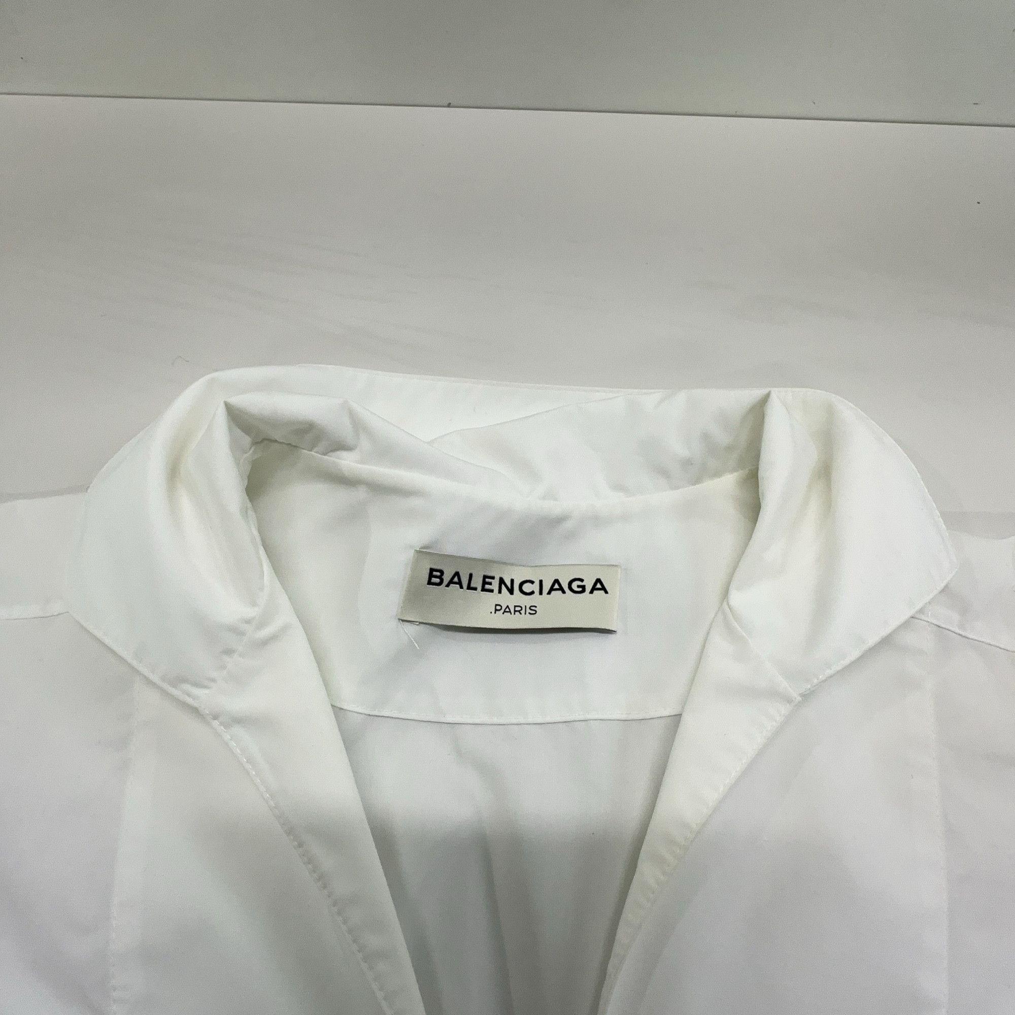 Balenciaga Balenciaga White Cotton V-Neck Blouse Size 34 Size XS / US 0-2 / IT 36-38 - 7 Thumbnail