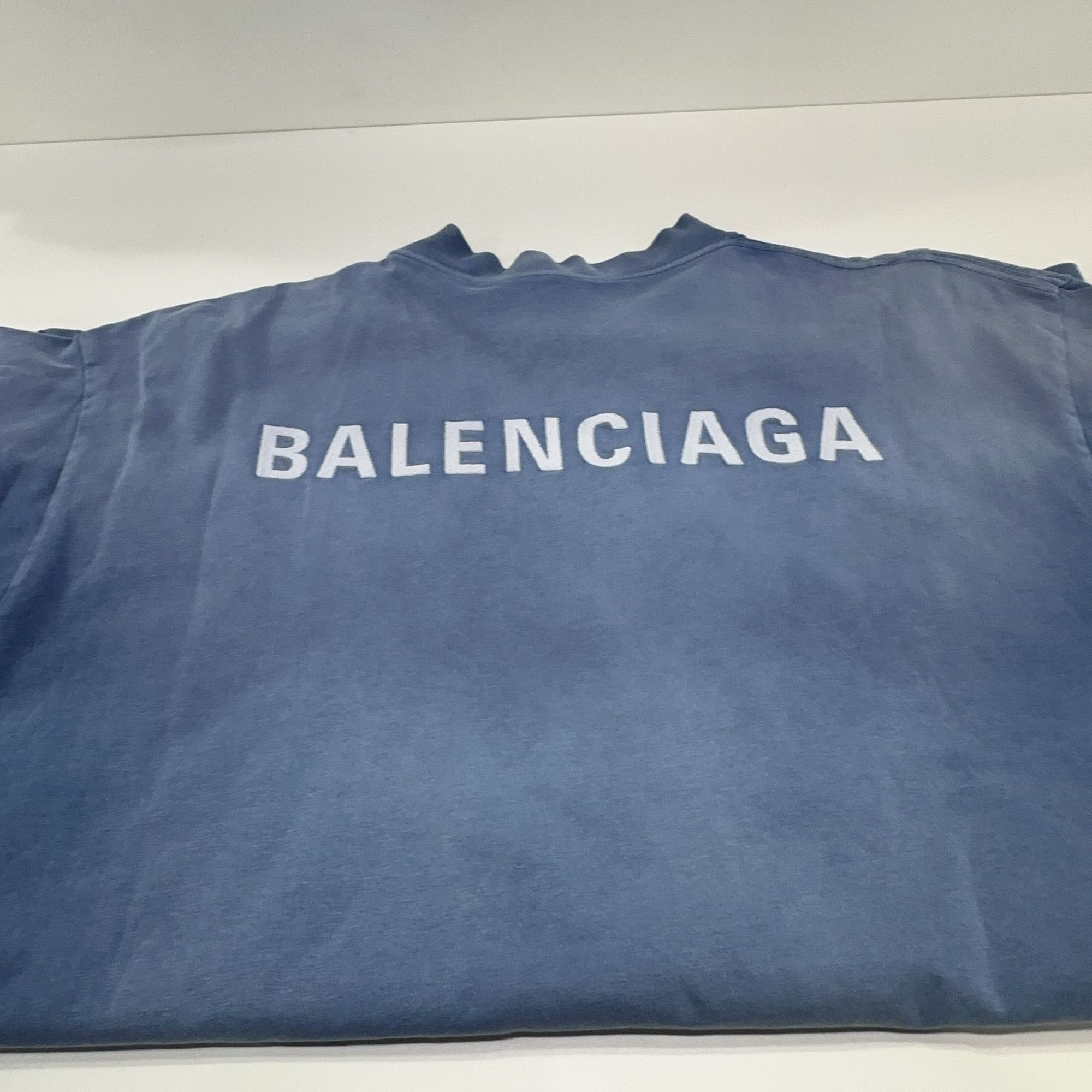 Balenciaga Balenciaga Logo Print T-Shirt US S Size US S / EU 44-46 / 1 - 12 Thumbnail