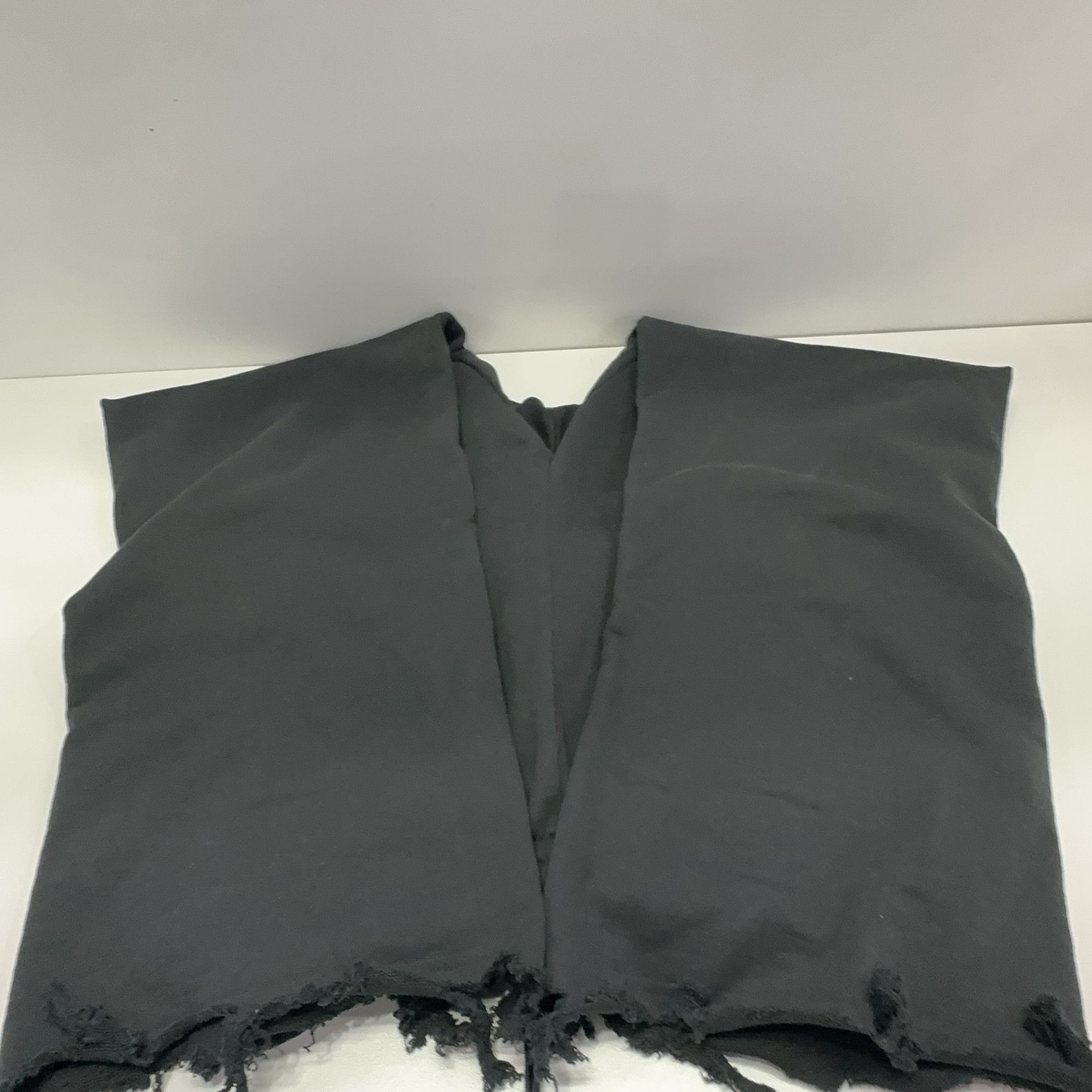 Balenciaga Balenciaga Distressed Hem Sweatpants XXS Size US 26 / EU 42 - 13 Thumbnail
