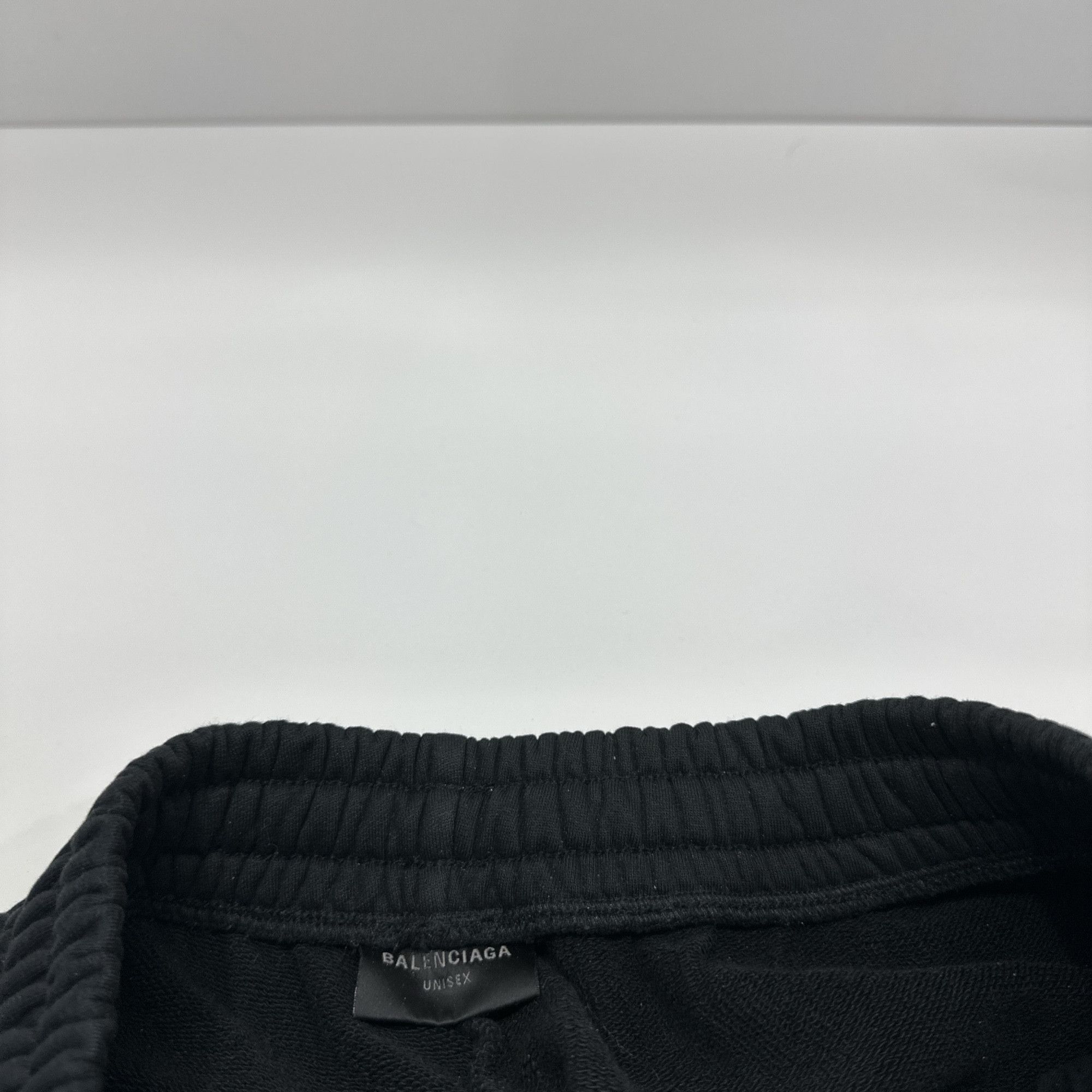 Balenciaga Balenciaga Distressed Hem Sweatpants XXS Size US 26 / EU 42 - 4 Thumbnail