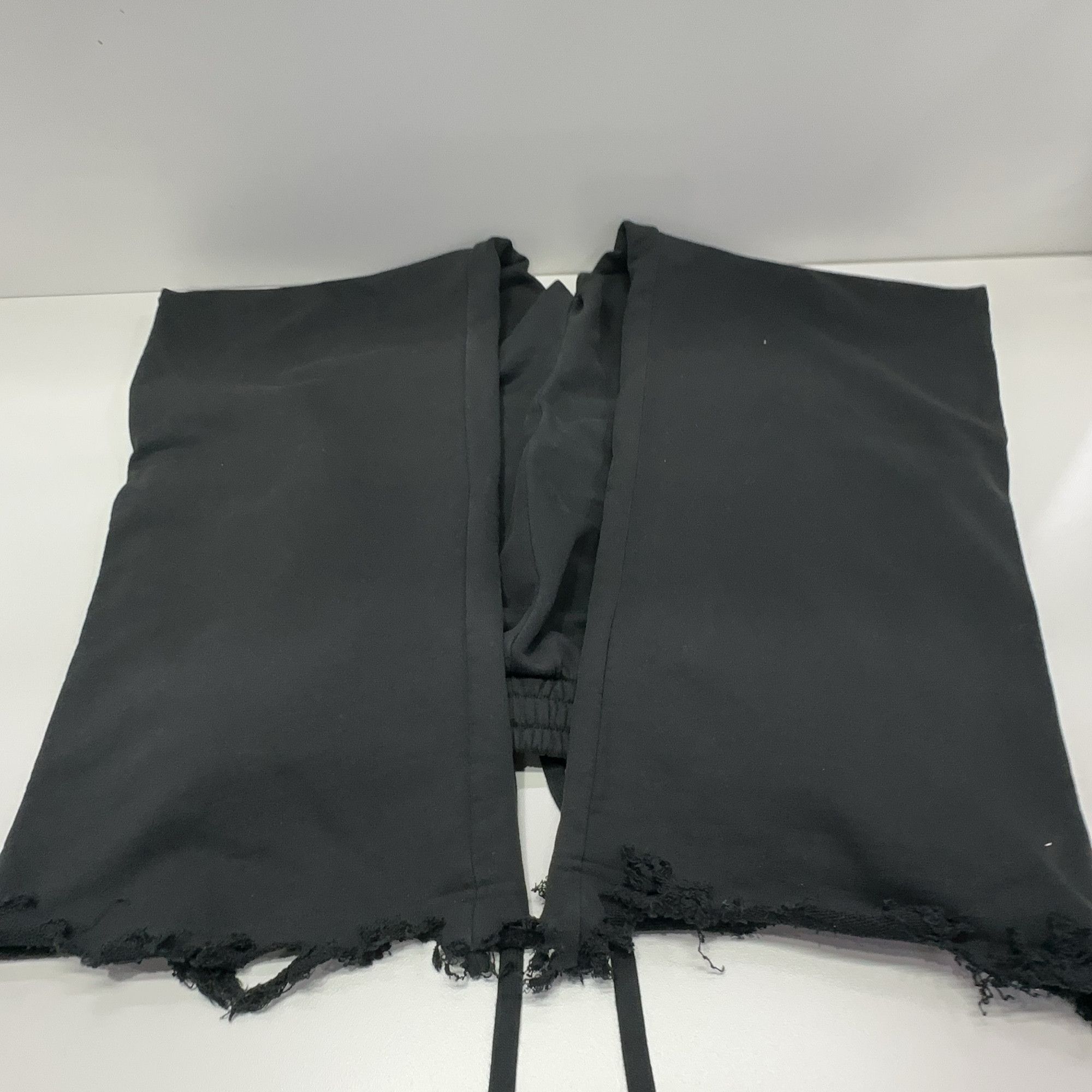 Balenciaga Balenciaga Distressed Hem Sweatpants XXS Size US 26 / EU 42 - 10 Thumbnail