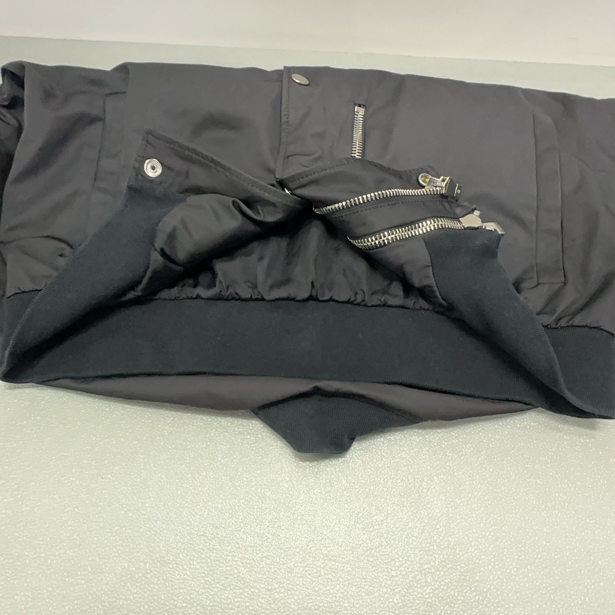 Balenciaga Balenciaga Solid Zip-Up Bomber Jacket 46 Size US S / EU 44-46 / 1 - 10 Thumbnail