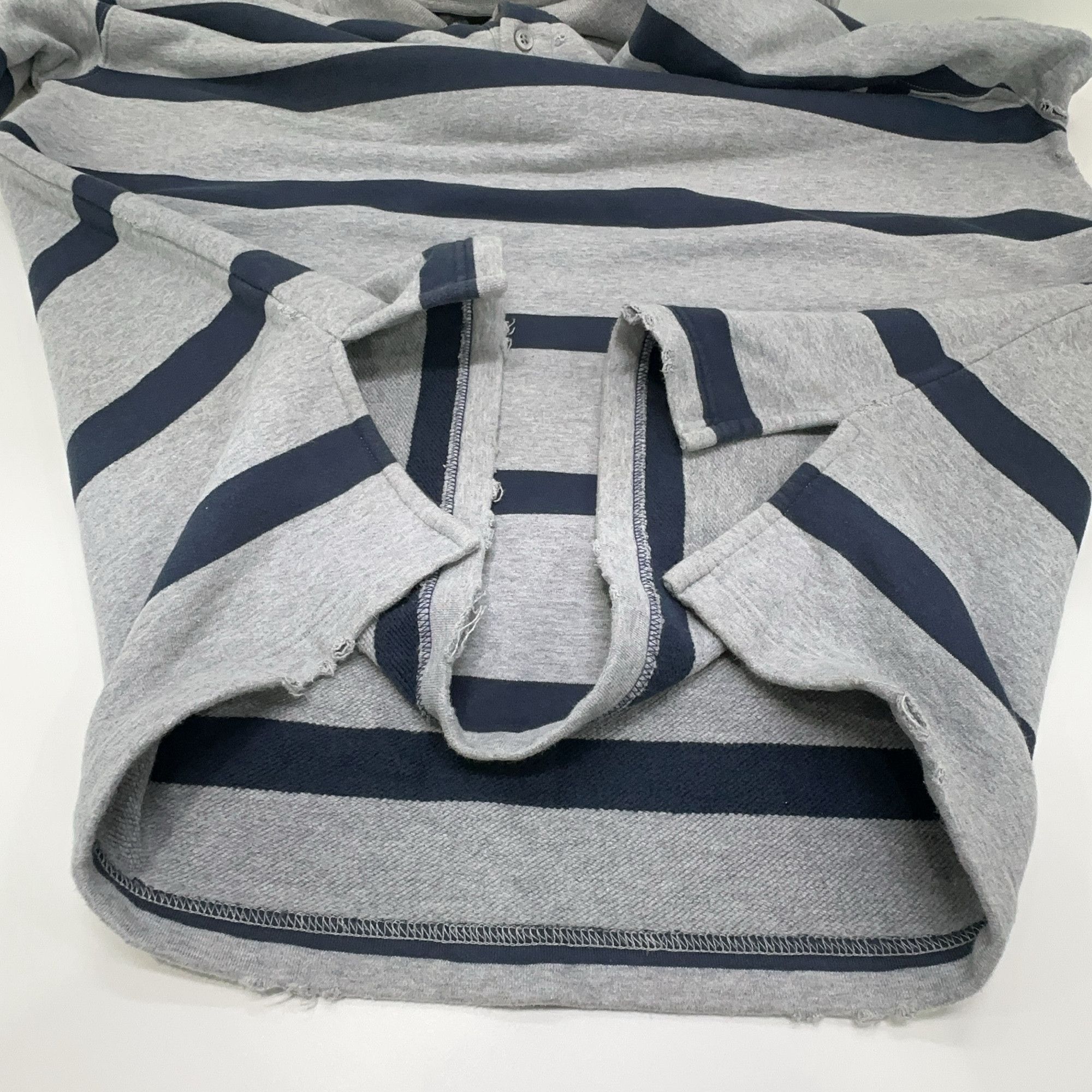 Balenciaga Balenciaga Laurel Distressed Striped Polo Size 3 Size US L / EU 52-54 / 3 - 11 Thumbnail