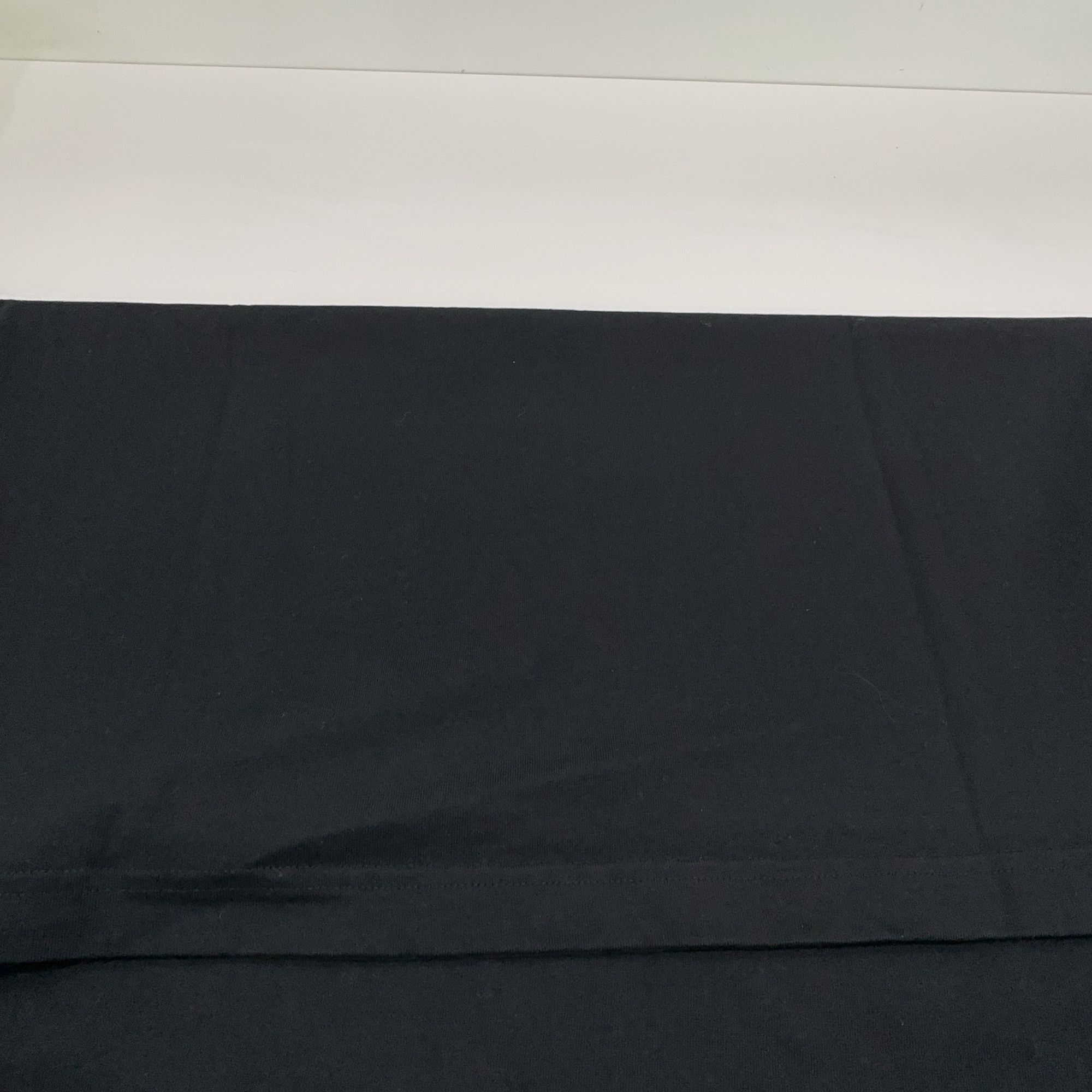 Balenciaga Balenciaga Crest Logo Graphic T-Shirt S Size US S / EU 44-46 / 1 - 9 Thumbnail