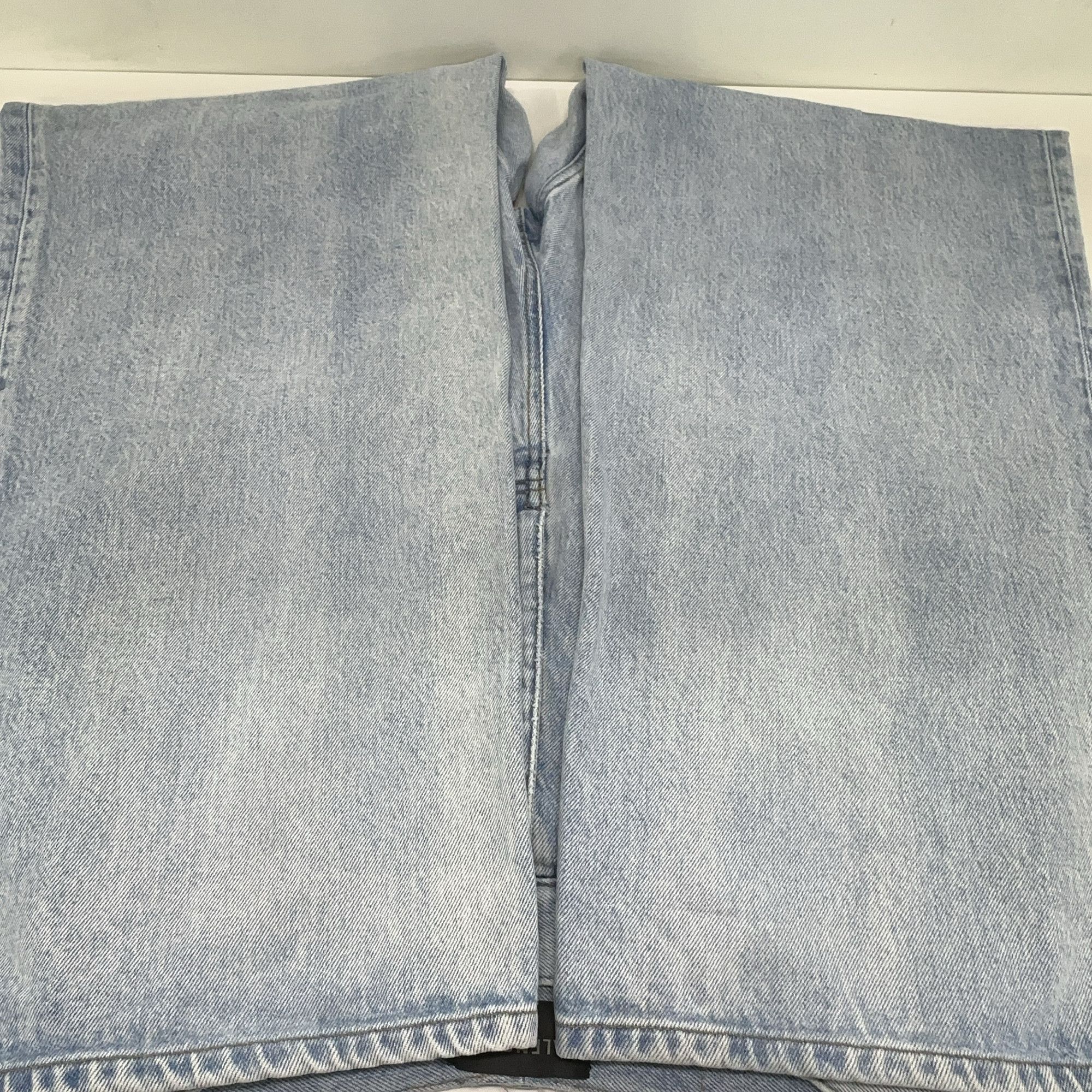 Balenciaga Balenciaga Washed Straight Leg Jeans XS Size US 28 / EU 44 - 11 Thumbnail