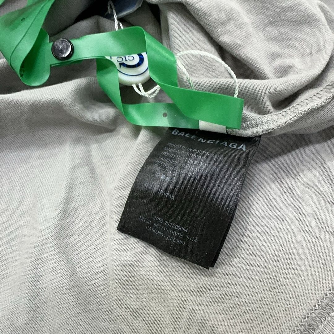 Balenciaga Balenciaga Distressed Logo T-Shirt XXS Size US XXS / EU 40 - 5 Thumbnail