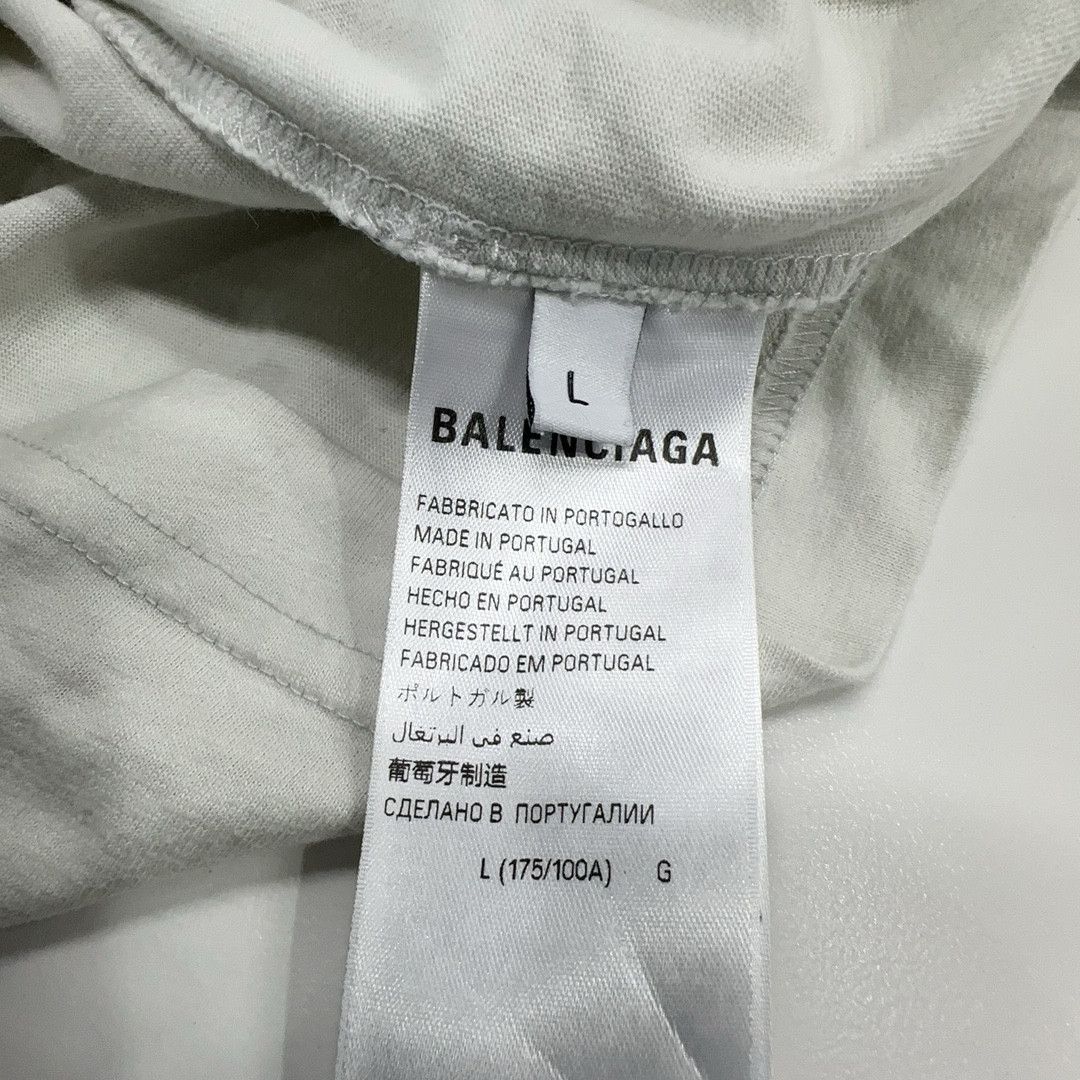 Balenciaga Balenciaga Alien Smiley Graphic T-Shirt Size L Size US L / EU 52-54 / 3 - 6 Thumbnail