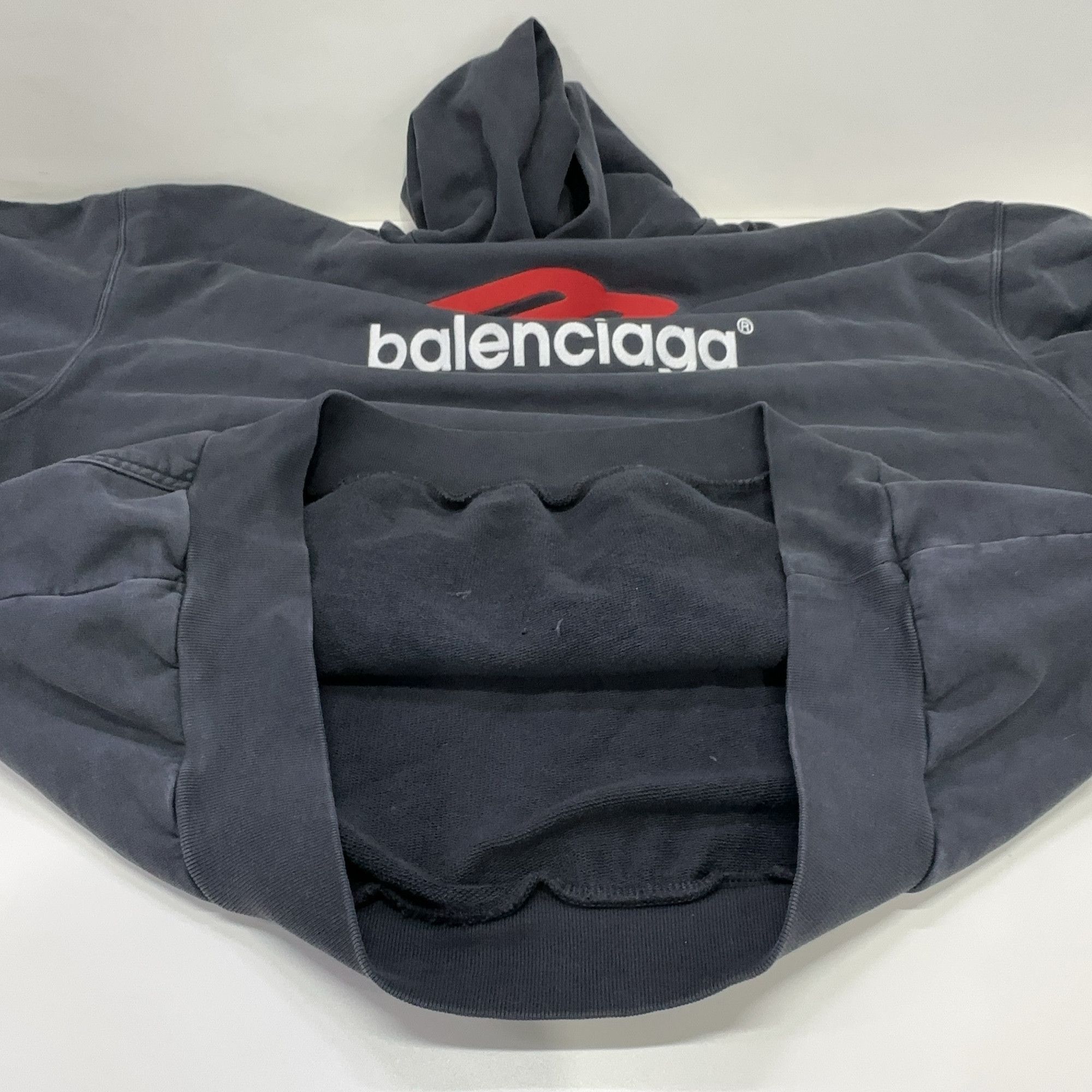 Balenciaga Balenciaga Logo Print Hoodie Size 1 Size US S / EU 44-46 / 1 - 10 Thumbnail