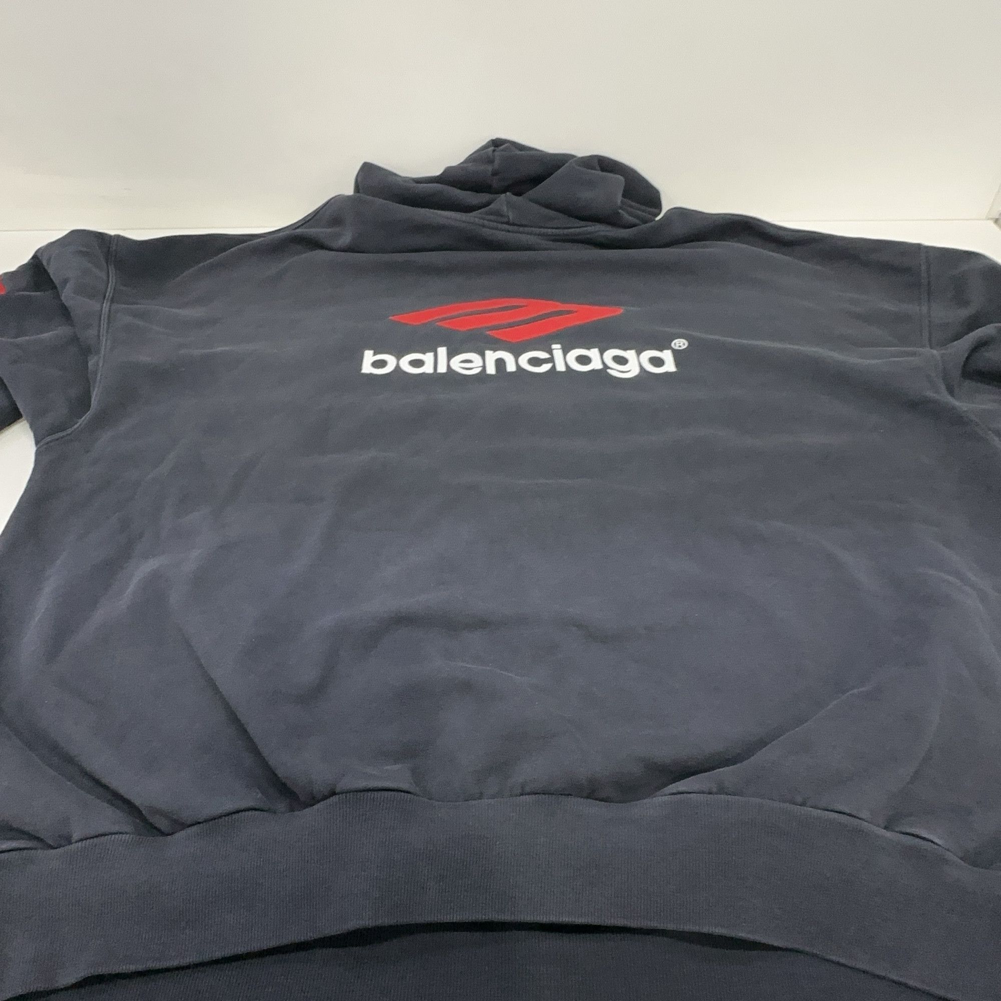 Balenciaga Balenciaga Logo Print Hoodie Size 1 Size US S / EU 44-46 / 1 - 13 Thumbnail