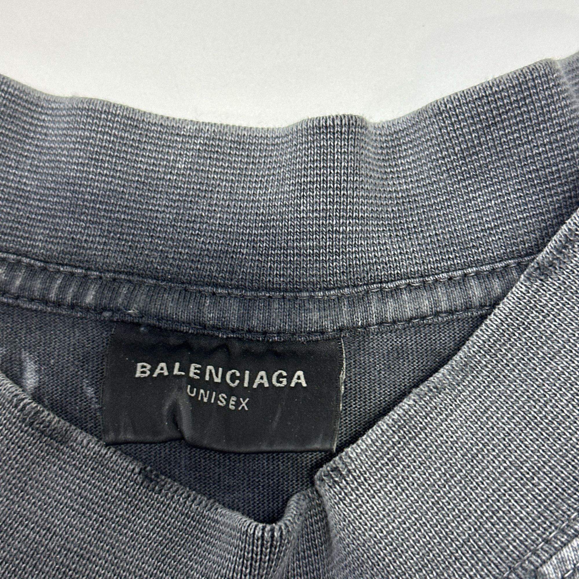 Balenciaga Balenciaga Faded Logo Embroidery T-Shirt Size L Size US L / EU 52-54 / 3 - 6 Thumbnail