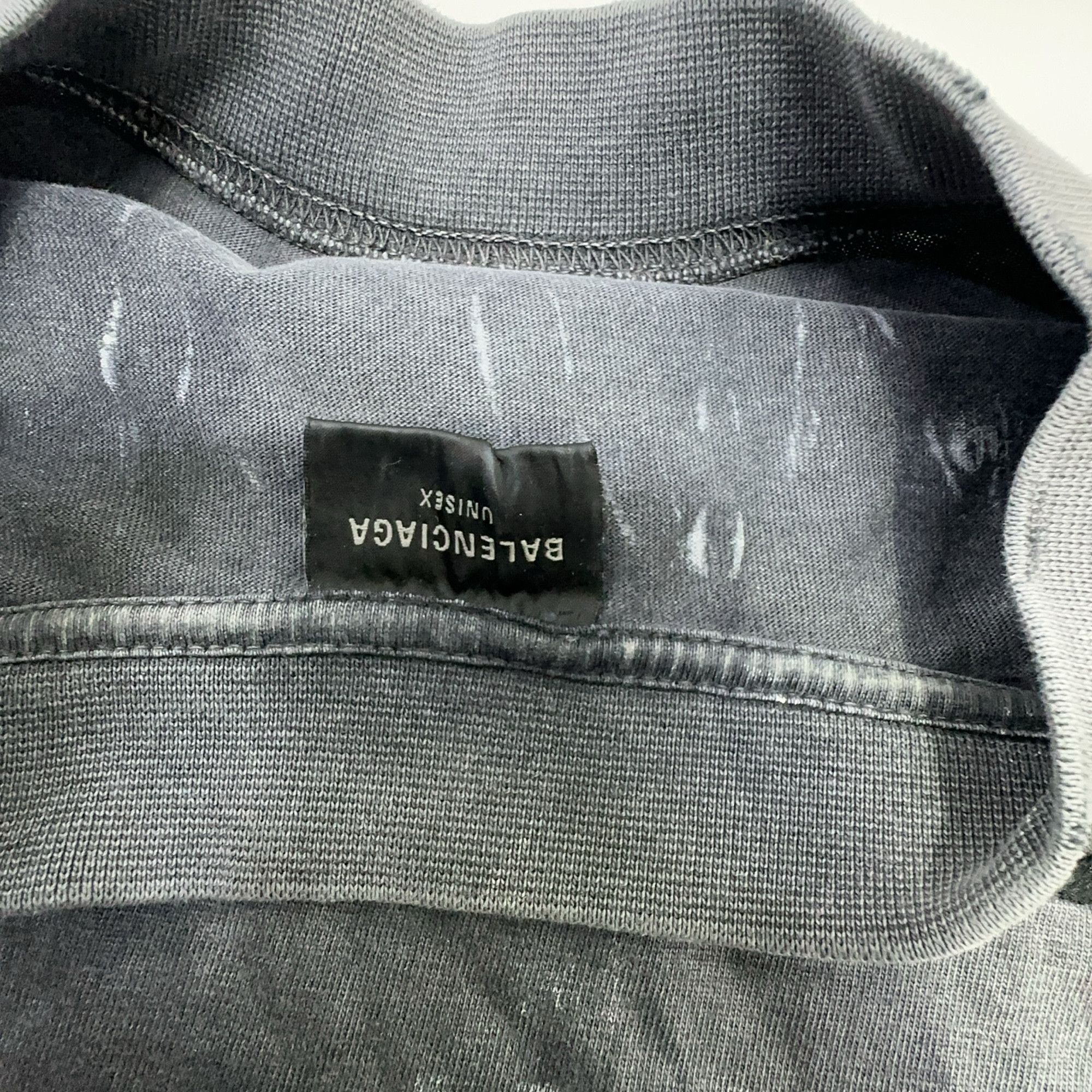 Balenciaga Balenciaga Faded Logo Embroidery T-Shirt Size L Size US L / EU 52-54 / 3 - 10 Thumbnail