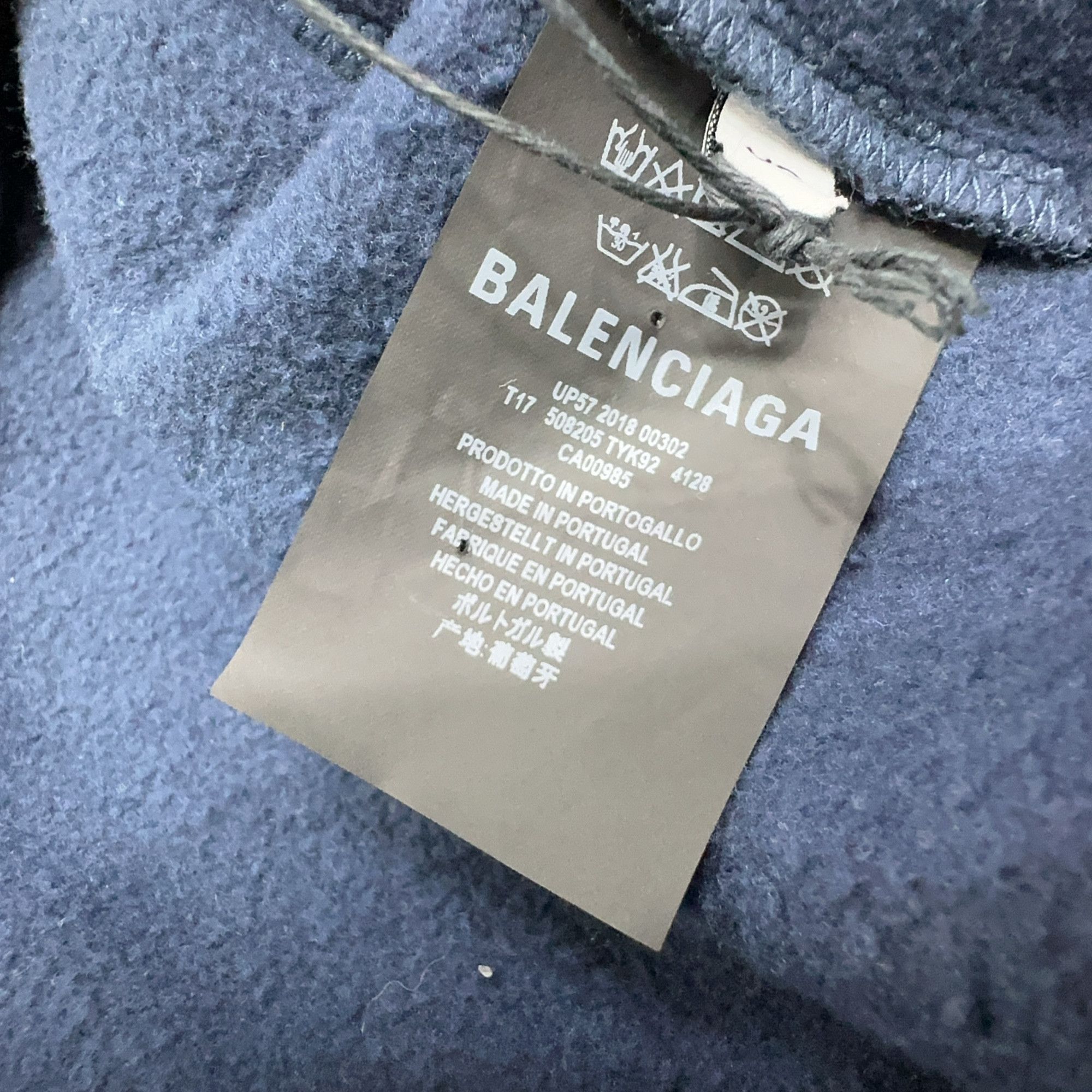 Balenciaga Balenciaga Political Campaign Hoodie XS Size US XS / EU 42 / 0 - 6 Thumbnail