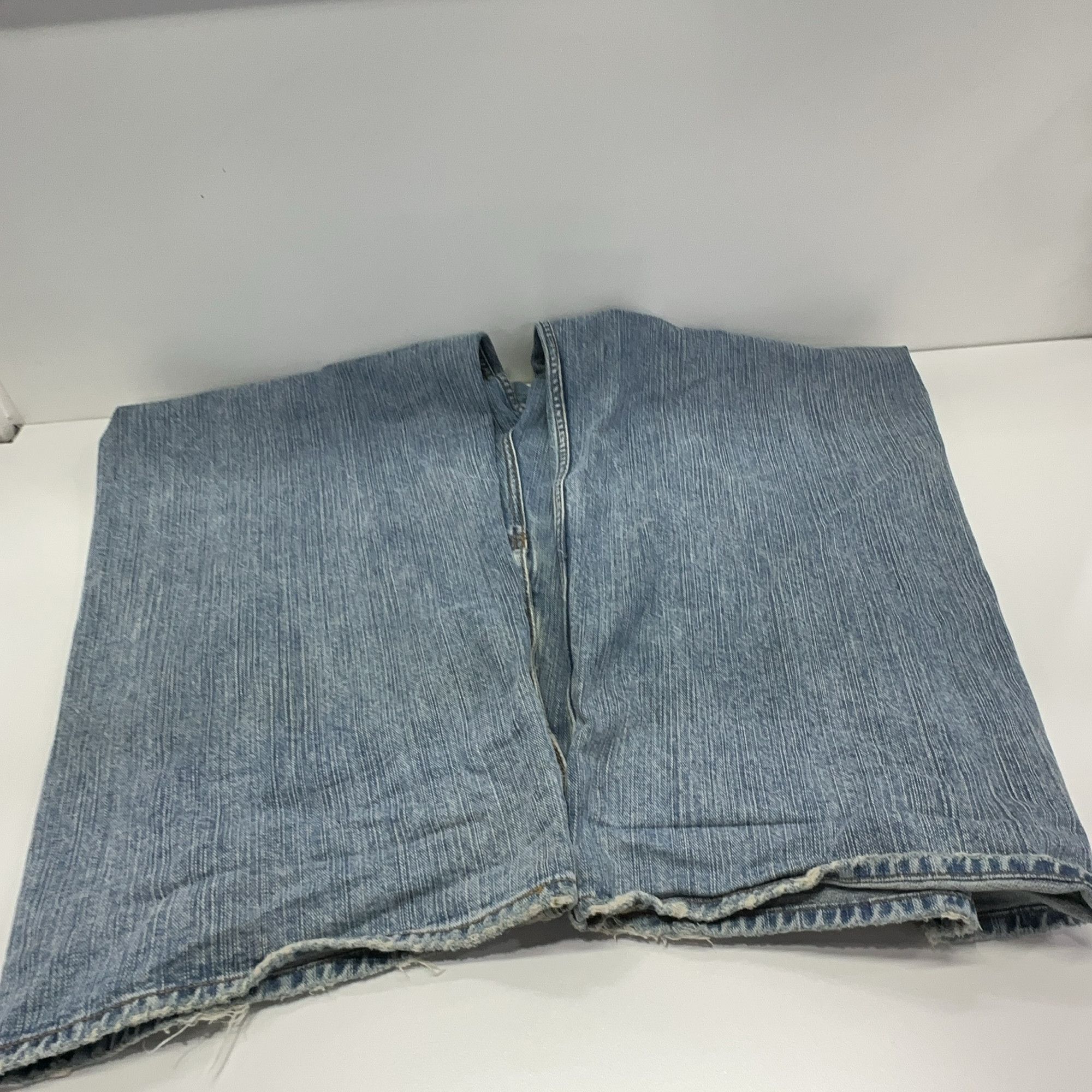 Balenciaga Balenciaga Red Logo Distressed Denim Jeans S Size US 30 / EU 46 - 12 Thumbnail