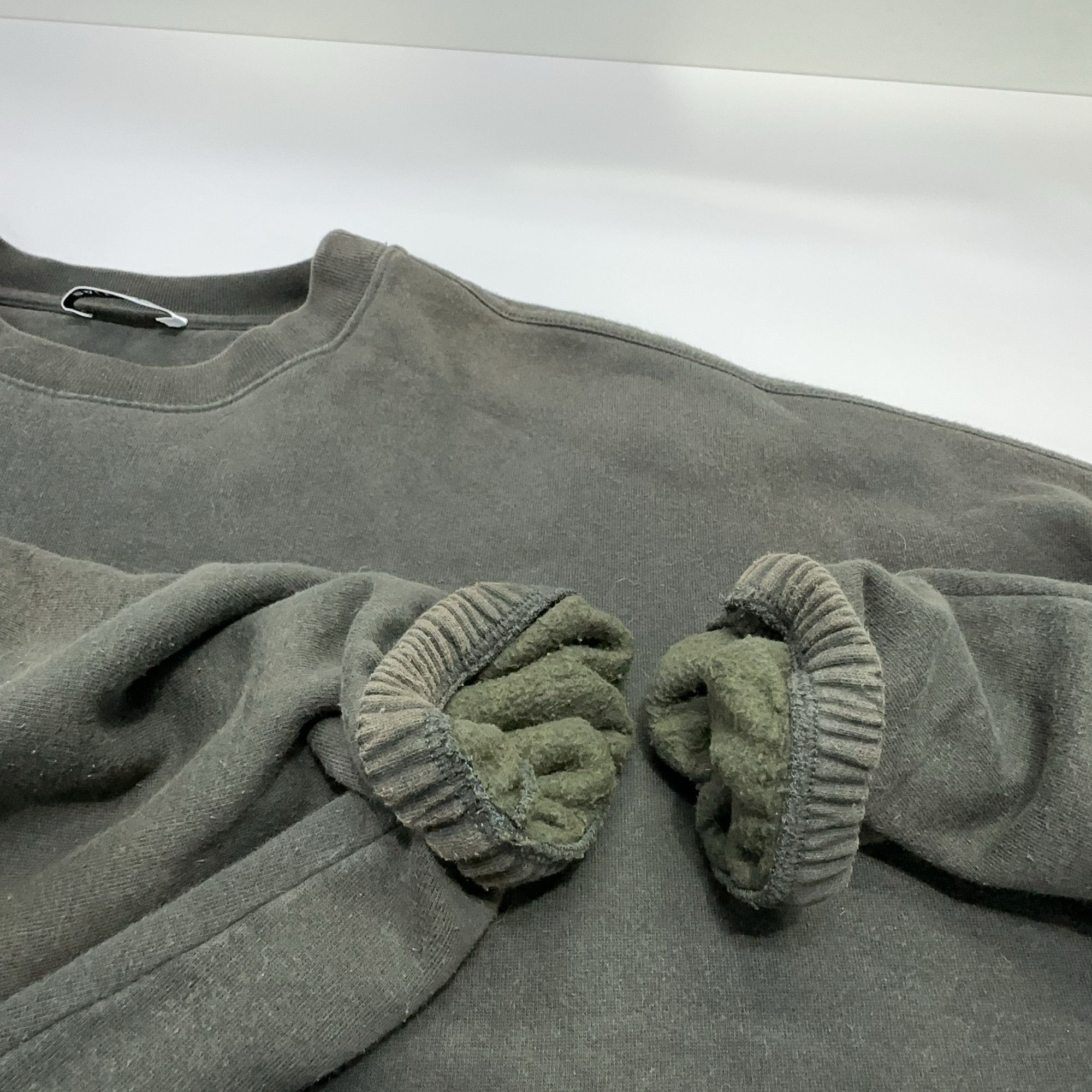 Balenciaga Balenciaga Washed Logo Sweatshirt Size M Size US M / EU 48-50 / 2 - 8 Thumbnail