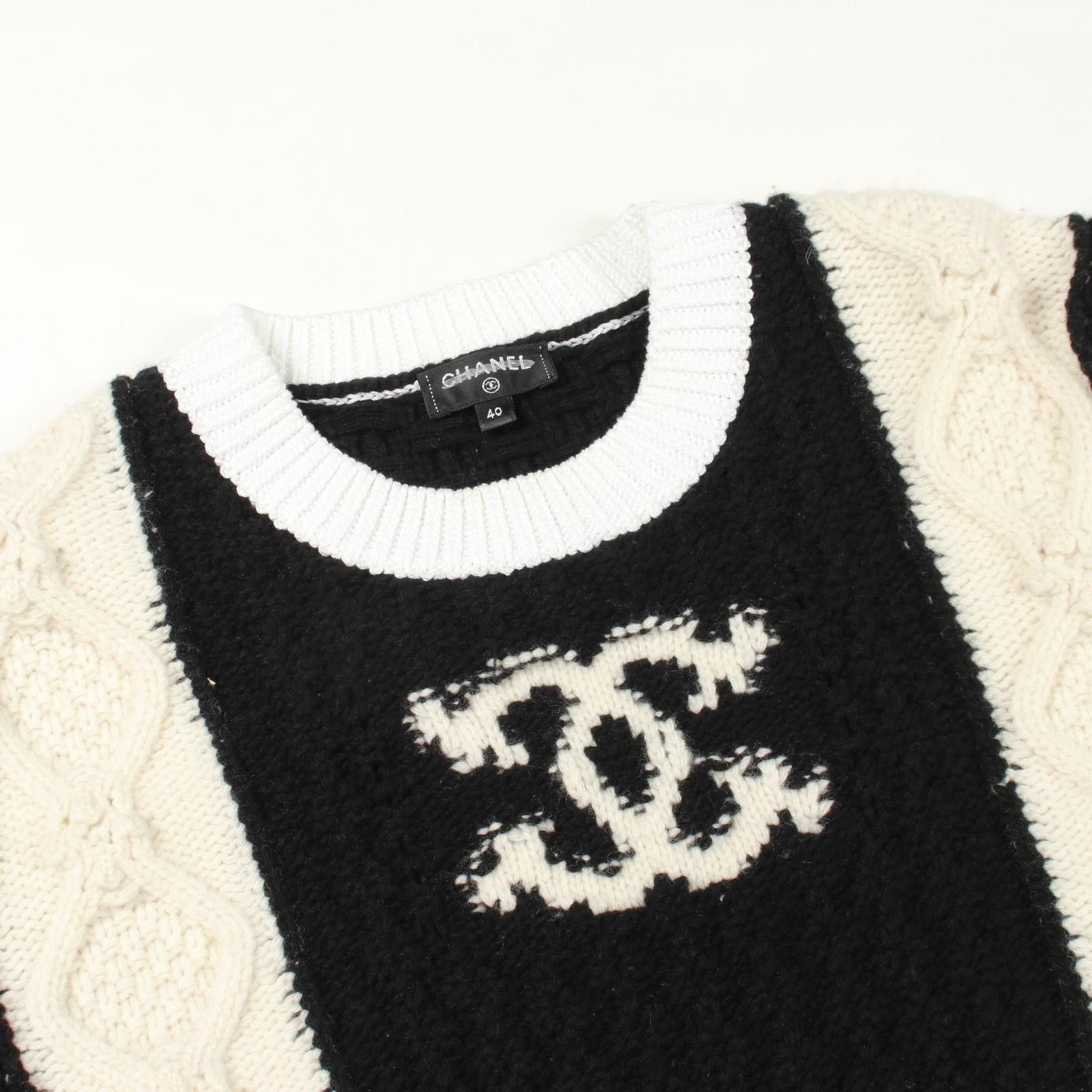 Chanel Chanel Chanel Coco Mark Wool Cashmere Top Textile Tops P70976K10191 DUTY FREE for USA Size ONE SIZE - 6 Thumbnail