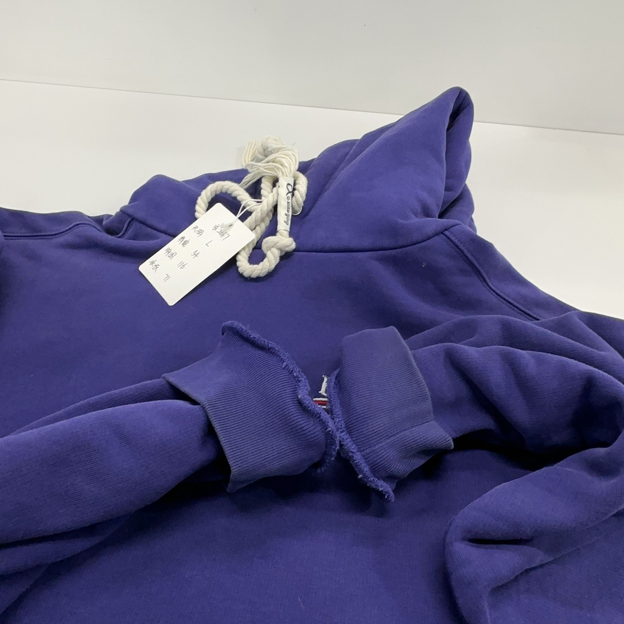 Balenciaga Balenciaga Political Campaign Hoodie Size L Size US L / EU 52-54 / 3 - 13 Thumbnail