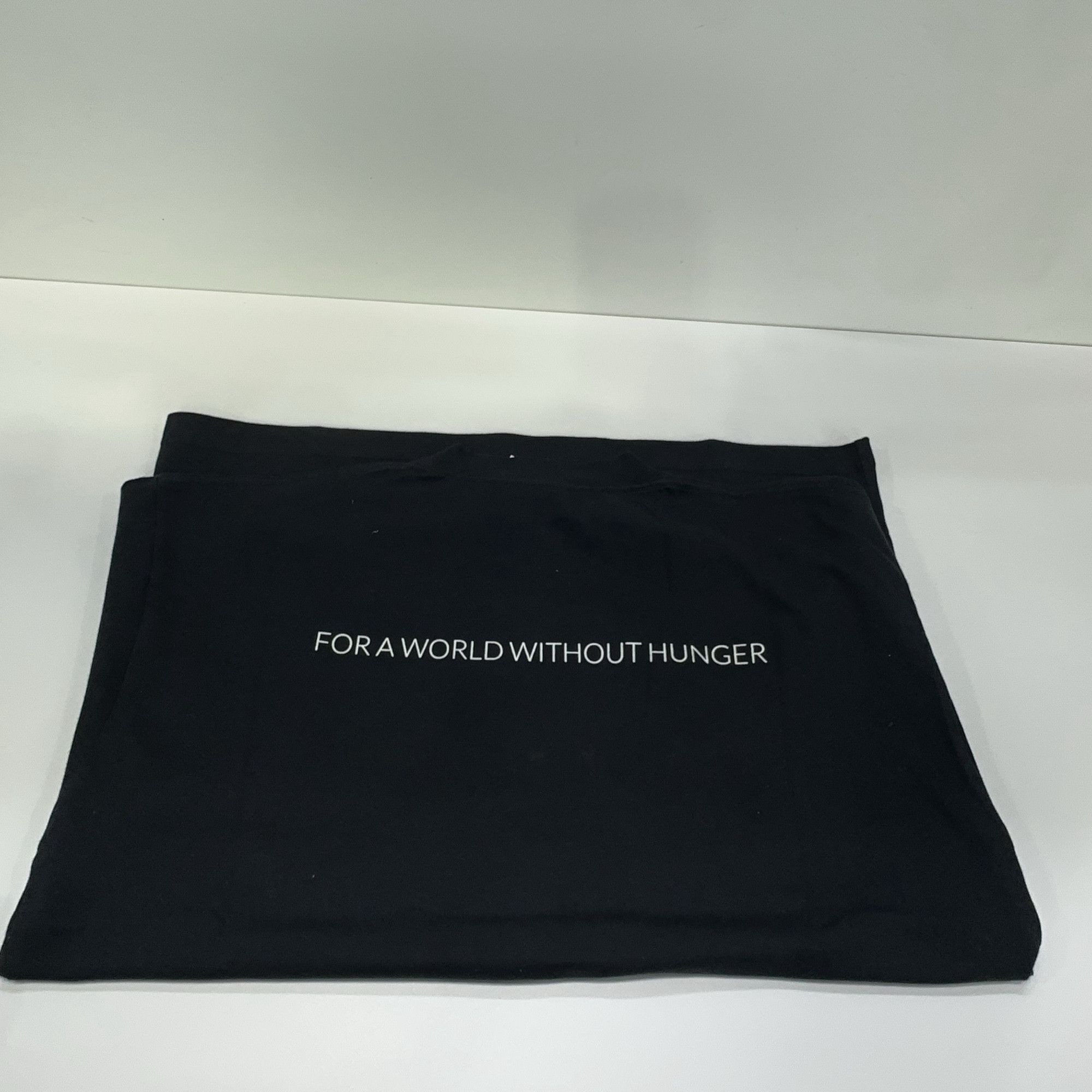 Balenciaga Balenciaga x WFP Logo Print T-Shirt S Size S / US 4 / IT 40 - 11 Thumbnail