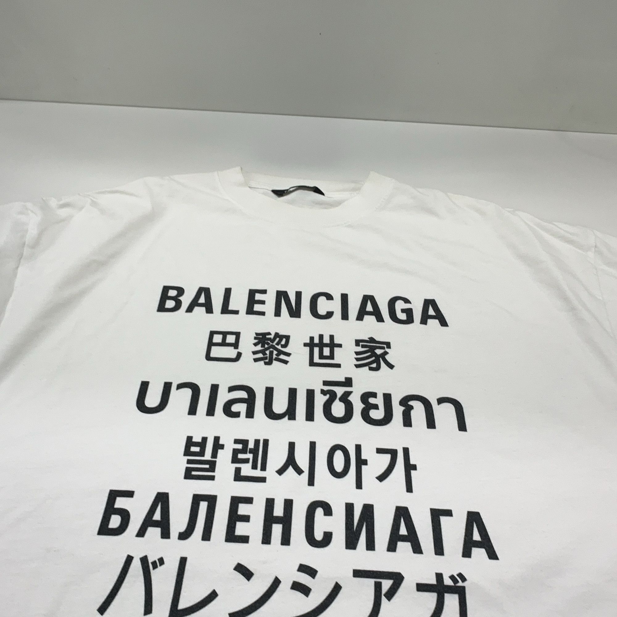 Balenciaga Balenciaga Languages Logo T-Shirt S Size US S / EU 44-46 / 1 - 9 Thumbnail