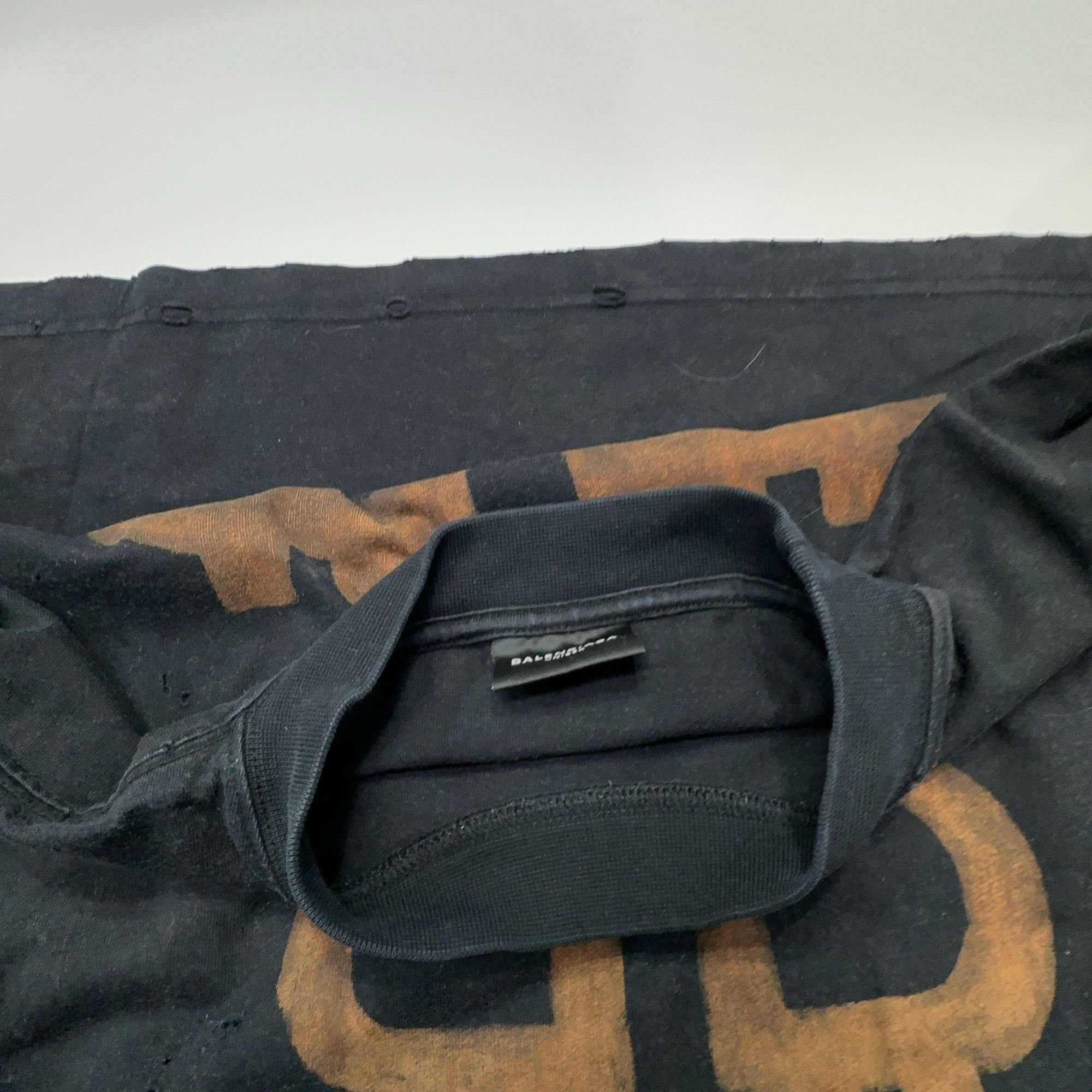 Balenciaga Balenciaga Bitcoin Logo Print T-Shirt Size 3 Size US L / EU 52-54 / 3 - 7 Thumbnail