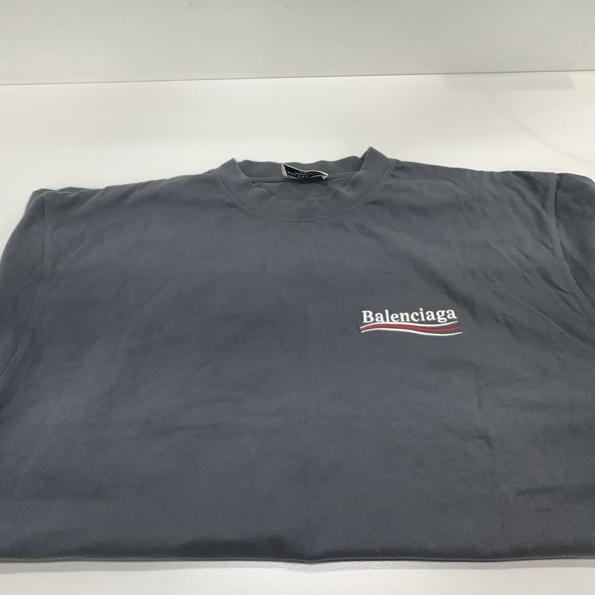 Balenciaga Balenciaga Political Campaign Logo T-Shirt L Size L / US 10 / IT 46 - 8 Thumbnail