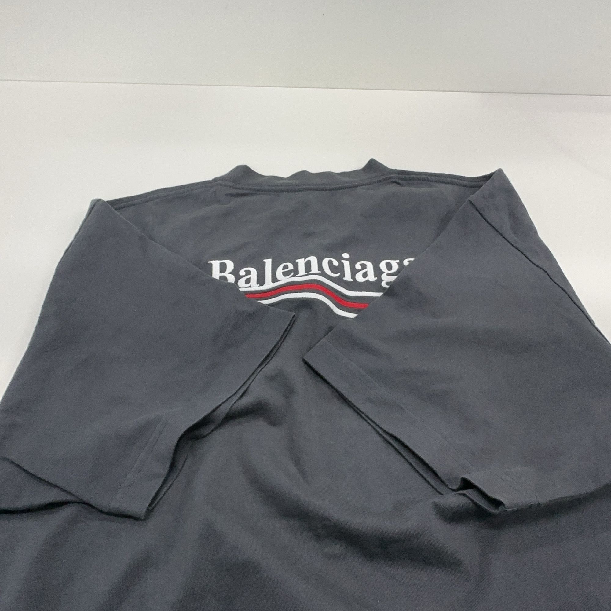 Balenciaga Balenciaga Political Campaign Logo T-Shirt L Size L / US 10 / IT 46 - 15 Thumbnail