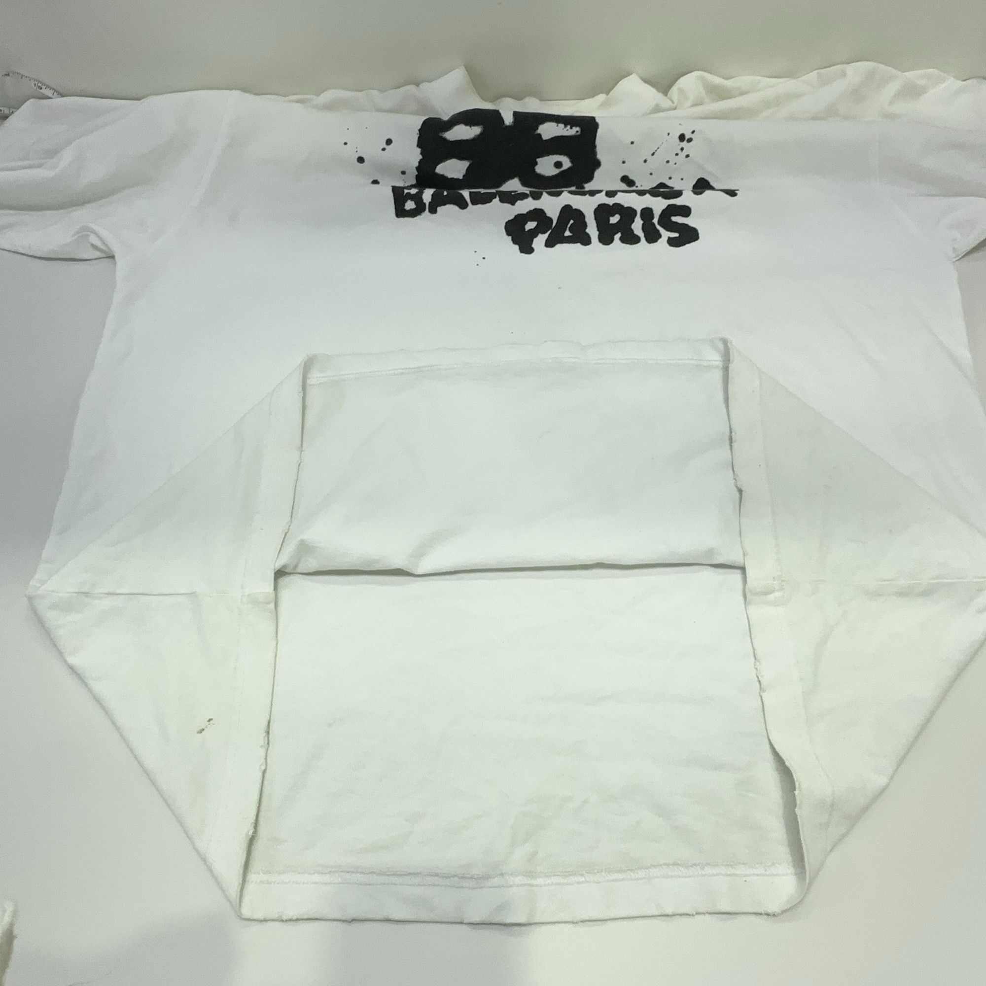 Balenciaga Balenciaga SS23 Graffiti Logo T-Shirt XL Size US XL / EU 56 / 4 - 11 Thumbnail