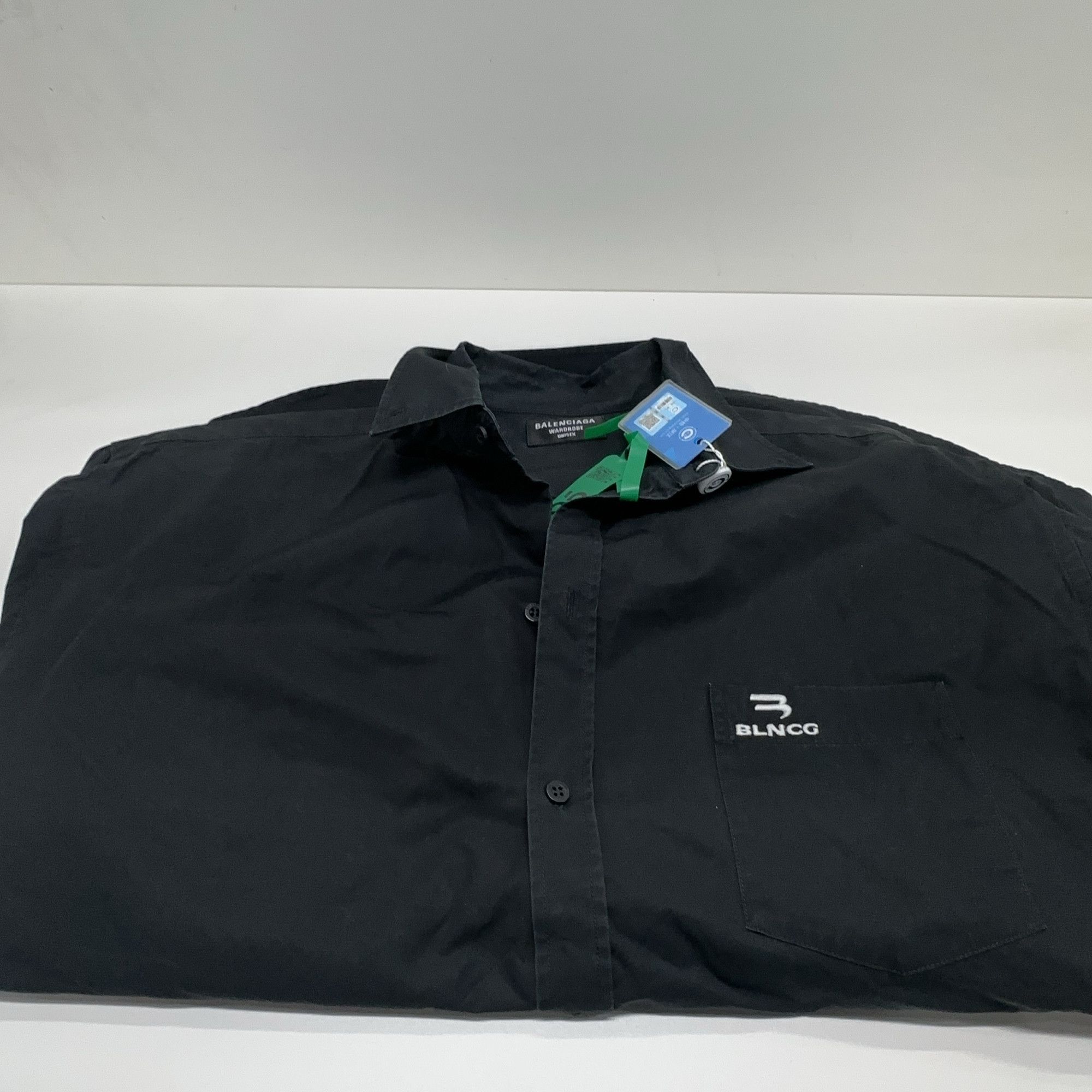 Balenciaga Balenciaga Logo Embroidered Button Up Shirt 38 Size US S / EU 44-46 / 1 - 7 Thumbnail
