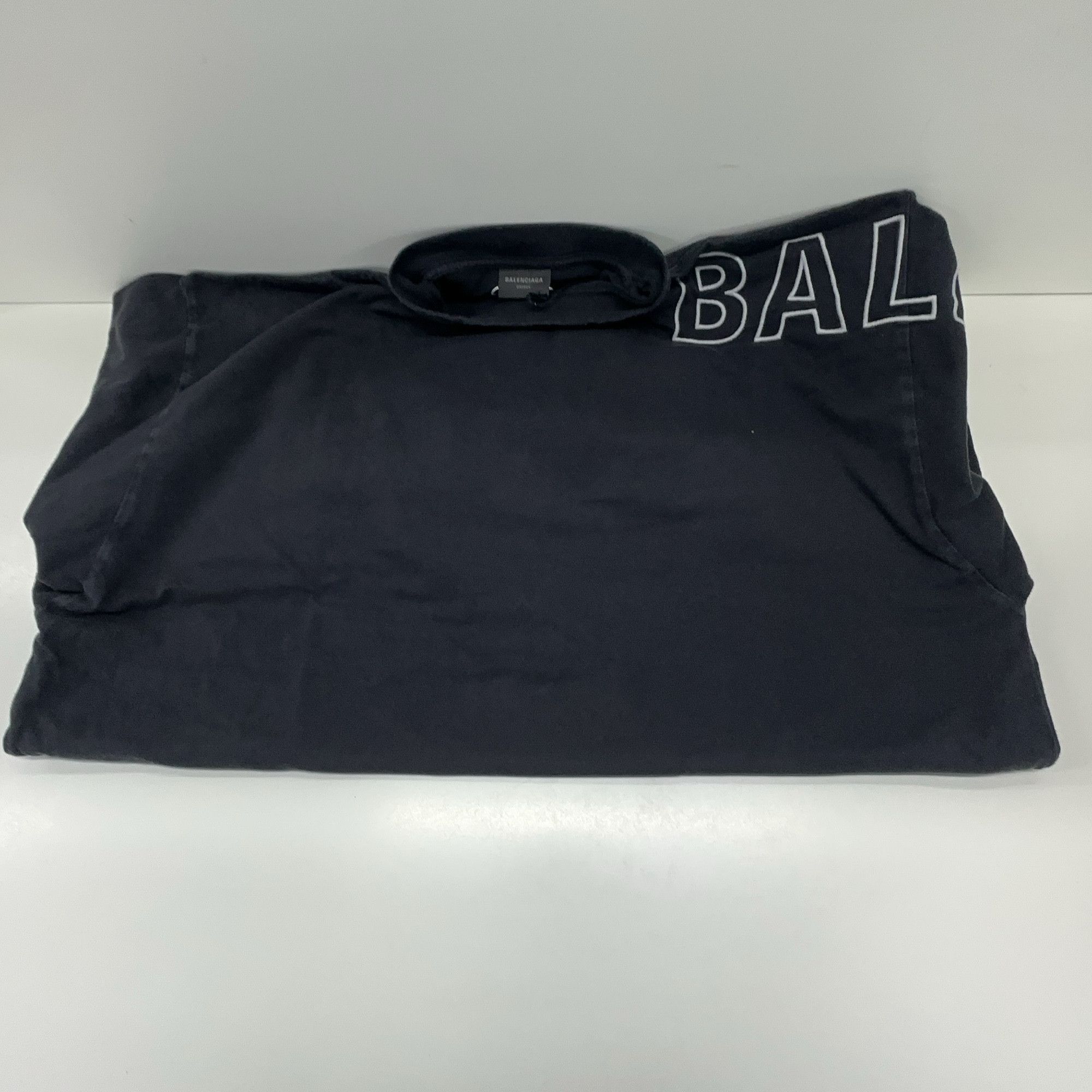 Balenciaga Balenciaga Logo Print Long Sleeve T-Shirt Size 3 Size US L / EU 52-54 / 3 - 8 Thumbnail