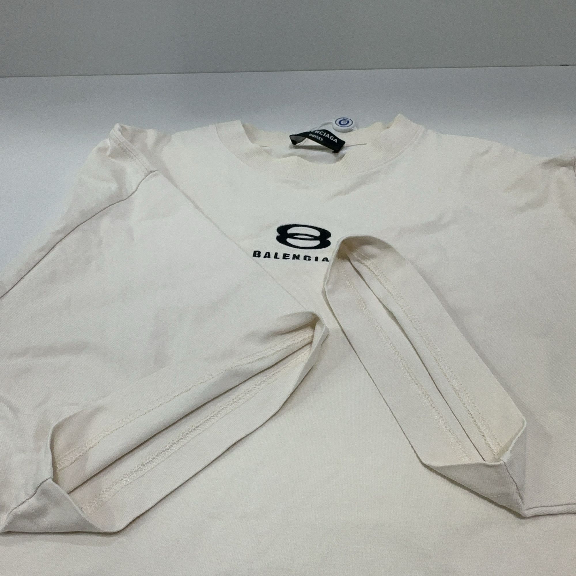 Balenciaga Balenciaga Unity Logo Print T-Shirt XS Size US XS / EU 42 / 0 - 12 Thumbnail